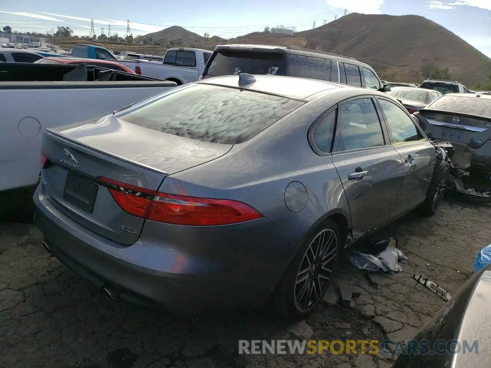 4 Photograph of a damaged car SAJBX4GX3LCY83644 JAGUAR XF 2020