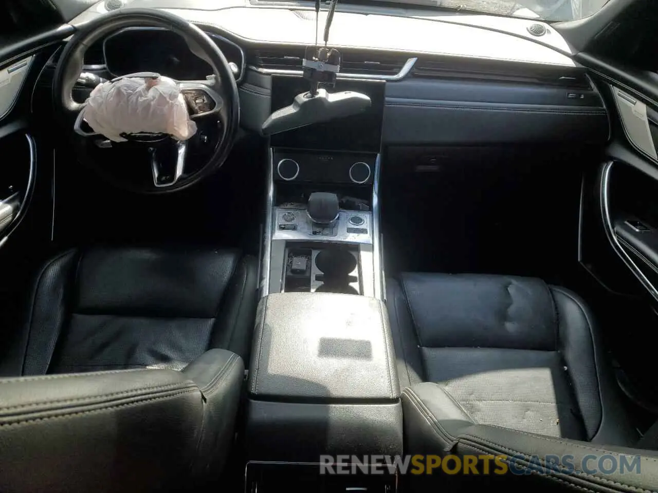8 Photograph of a damaged car SAJBL4GX0MCY89348 JAGUAR XF 2021