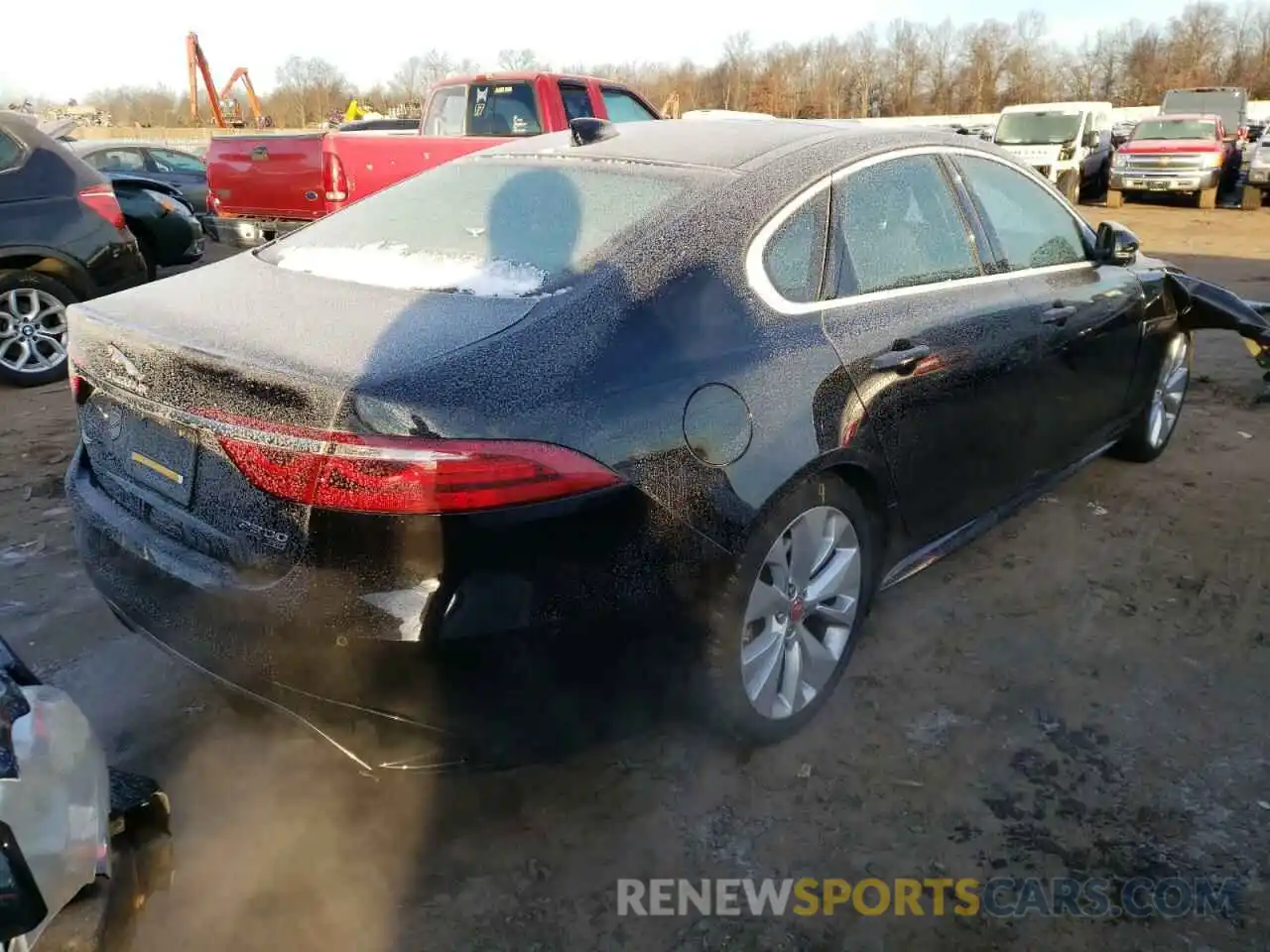 4 Photograph of a damaged car SAJBL4GX9MCY89638 JAGUAR XF 2021