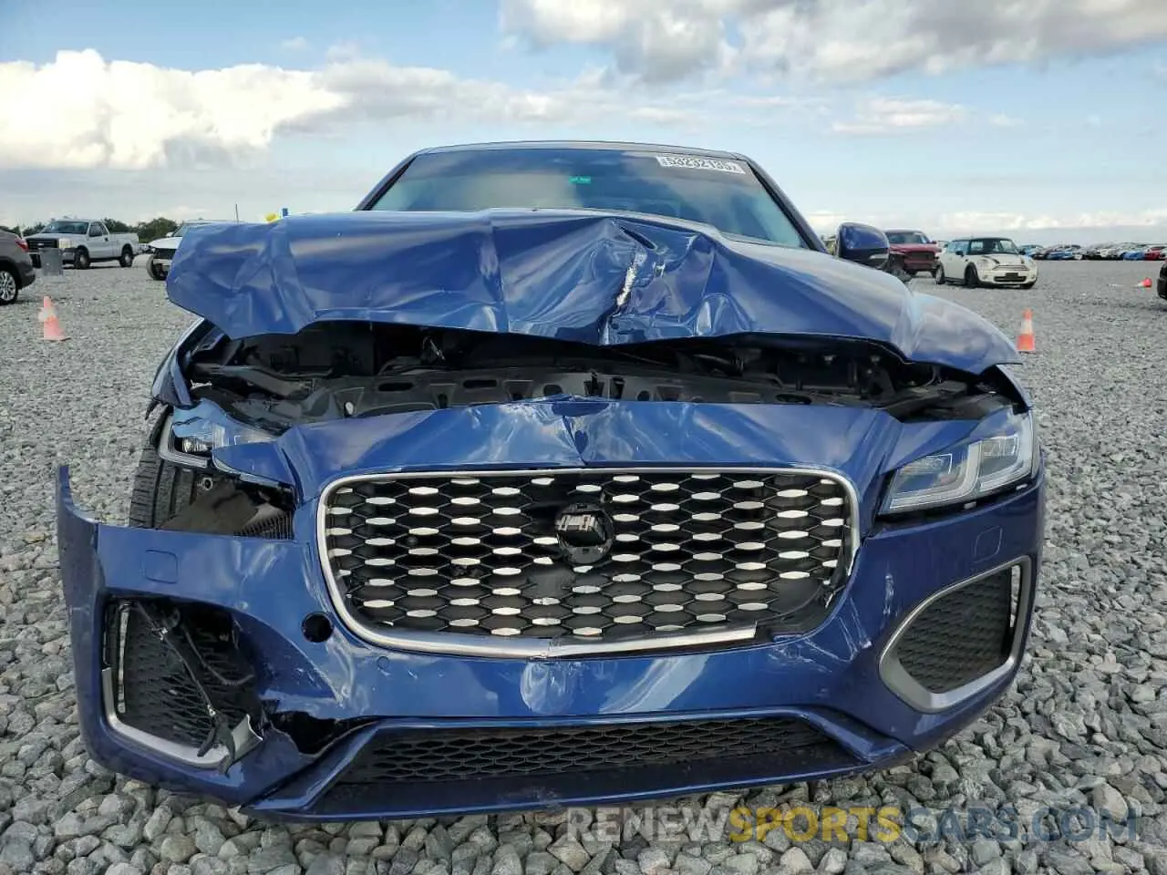 5 Photograph of a damaged car SAJBG4FX3NCY91294 JAGUAR XF 2022
