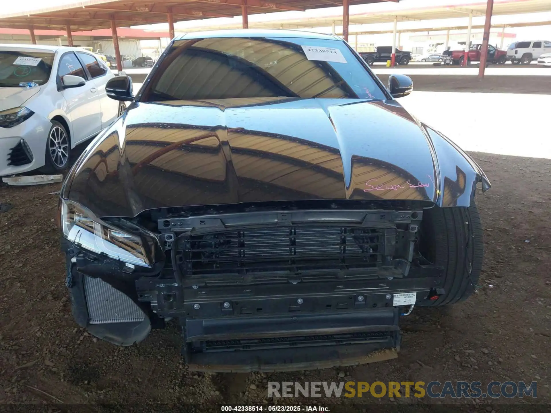 13 Photograph of a damaged car SAJBG4FX4NCY92115 JAGUAR XF 2022