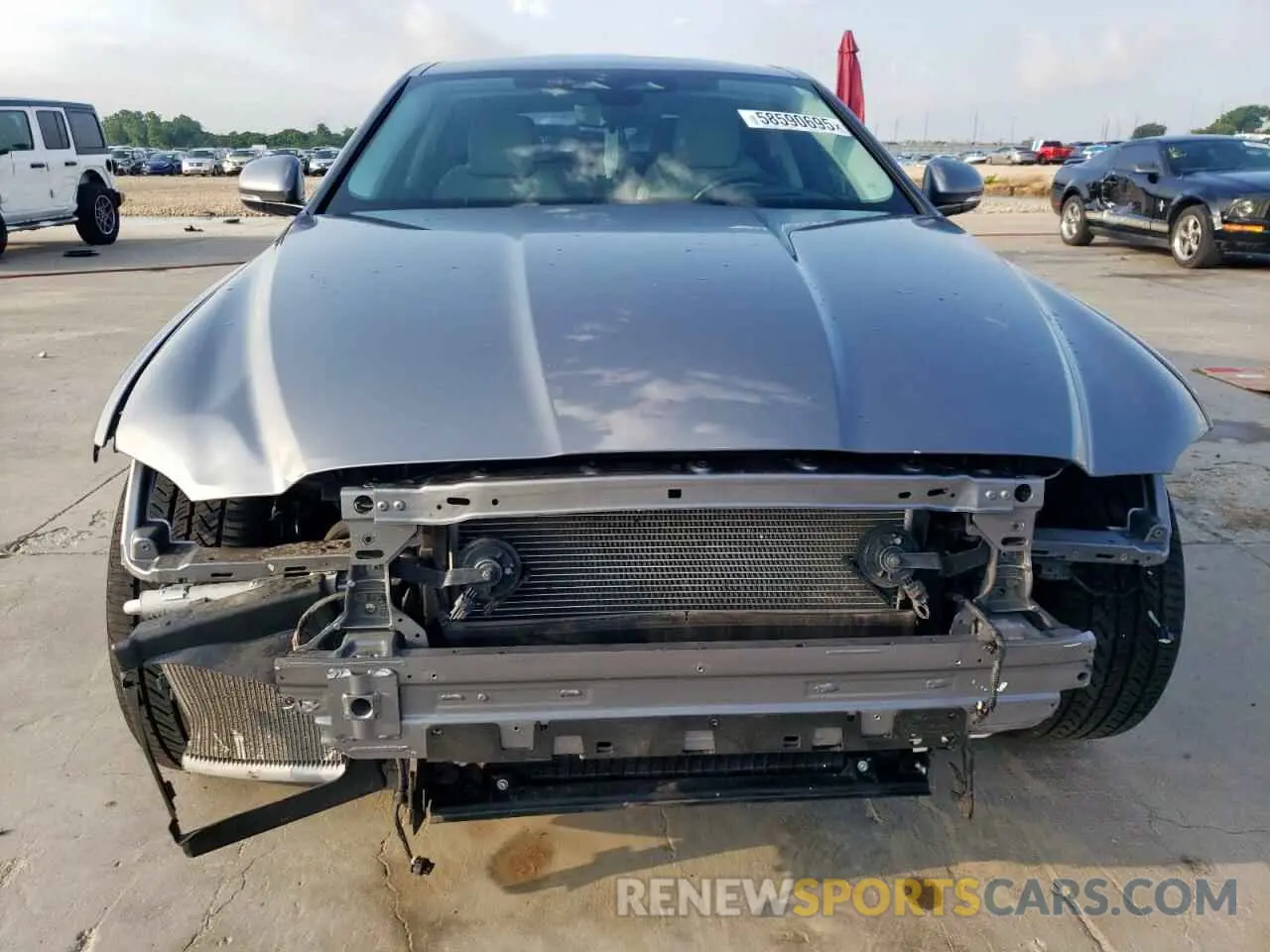 5 Photograph of a damaged car SAJBL4GX0NCY92316 JAGUAR XF 2022