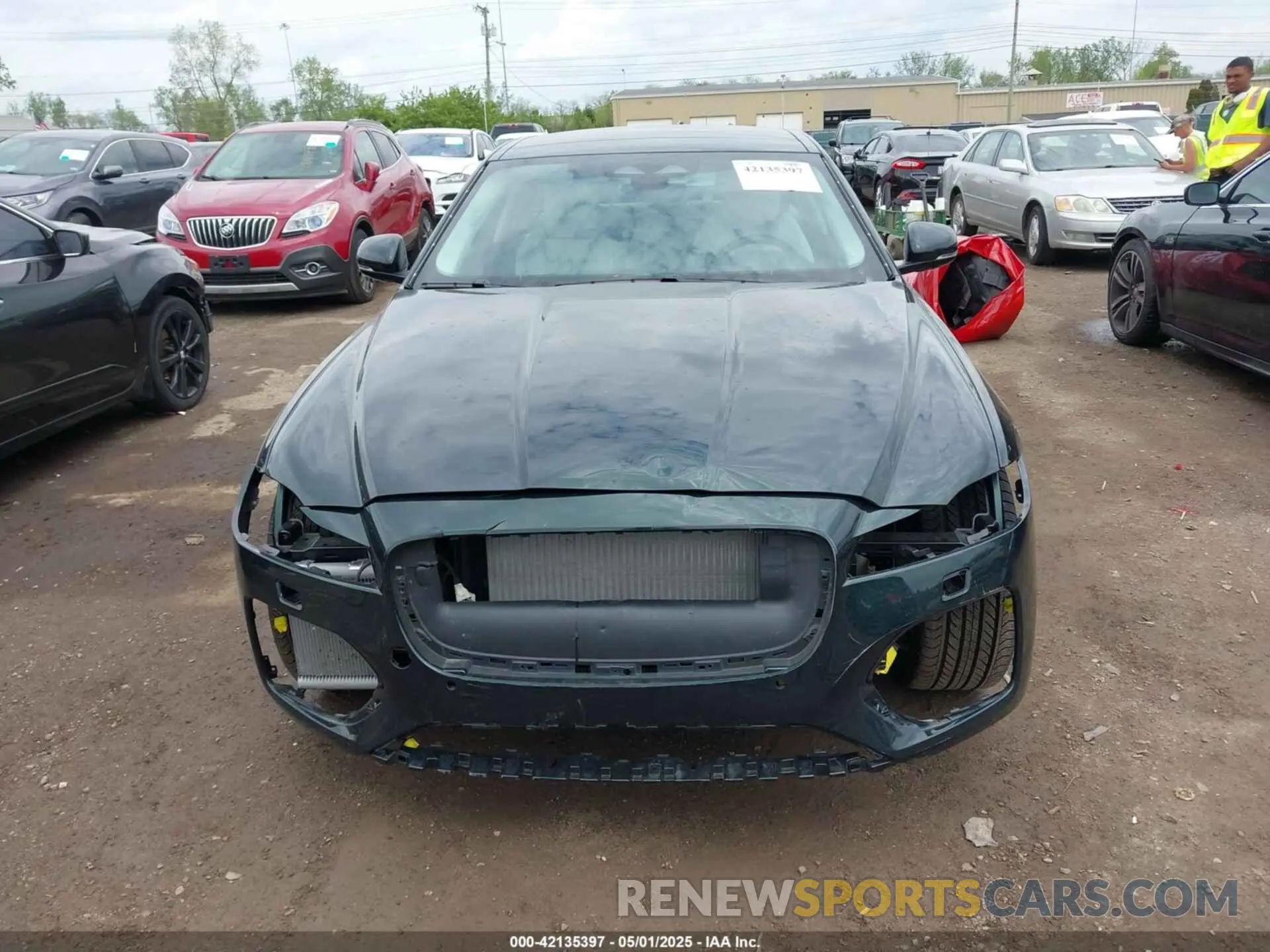 13 Photograph of a damaged car SAJBL4GXXPCY93265 JAGUAR XF 2023