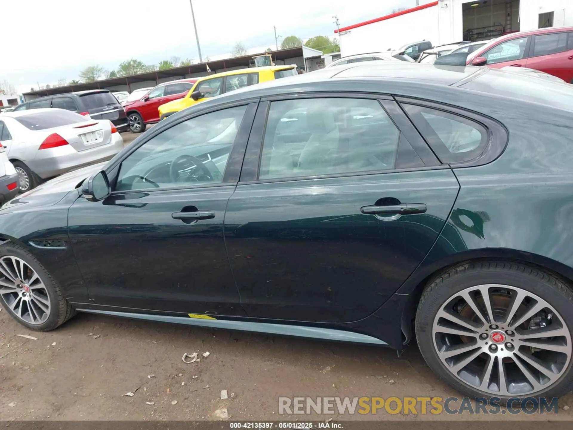 15 Photograph of a damaged car SAJBL4GXXPCY93265 JAGUAR XF 2023
