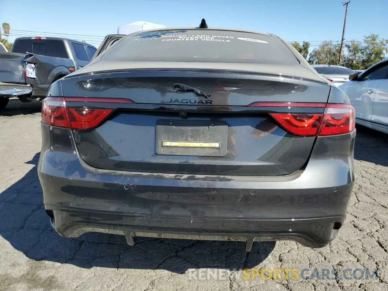 6 Photograph of a damaged car SAJB64FX3RCY94334 JAGUAR XF 2024