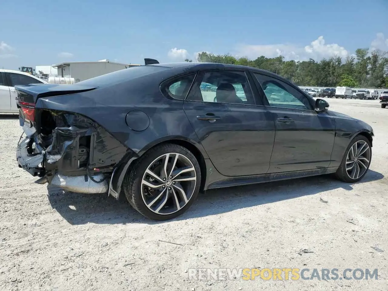 3 Photograph of a damaged car SAJB64FXXRCY94427 JAGUAR XF 2024