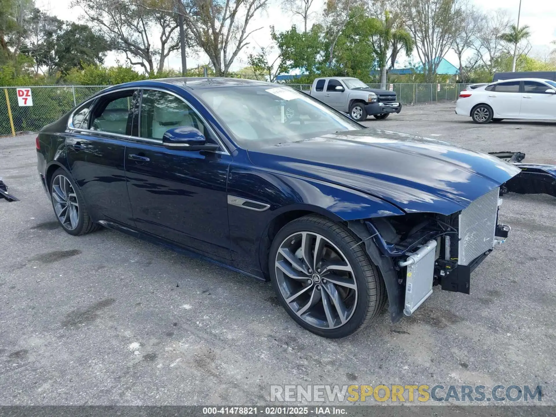 1 Photograph of a damaged car SAJB64FXXRCY96968 JAGUAR XF 2024