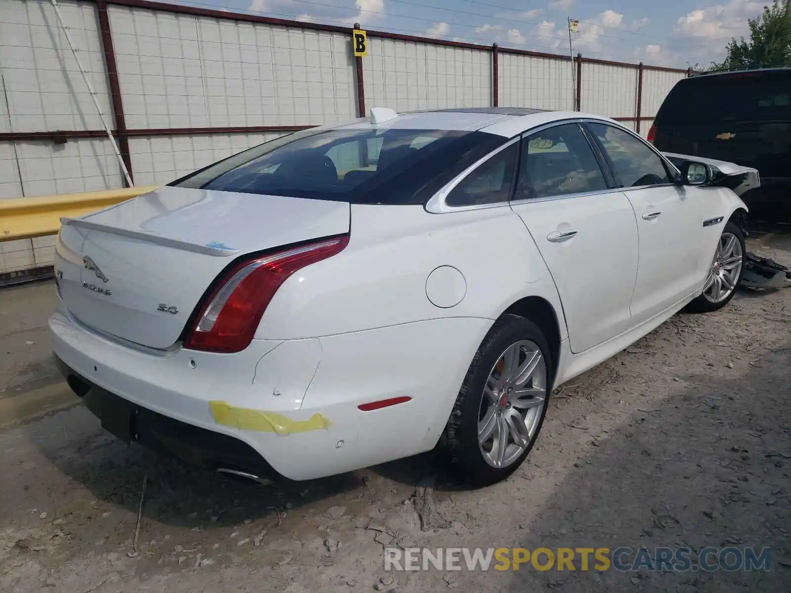 4 Photograph of a damaged car SAJWA1C77K8W19237 JAGUAR XJ 2019