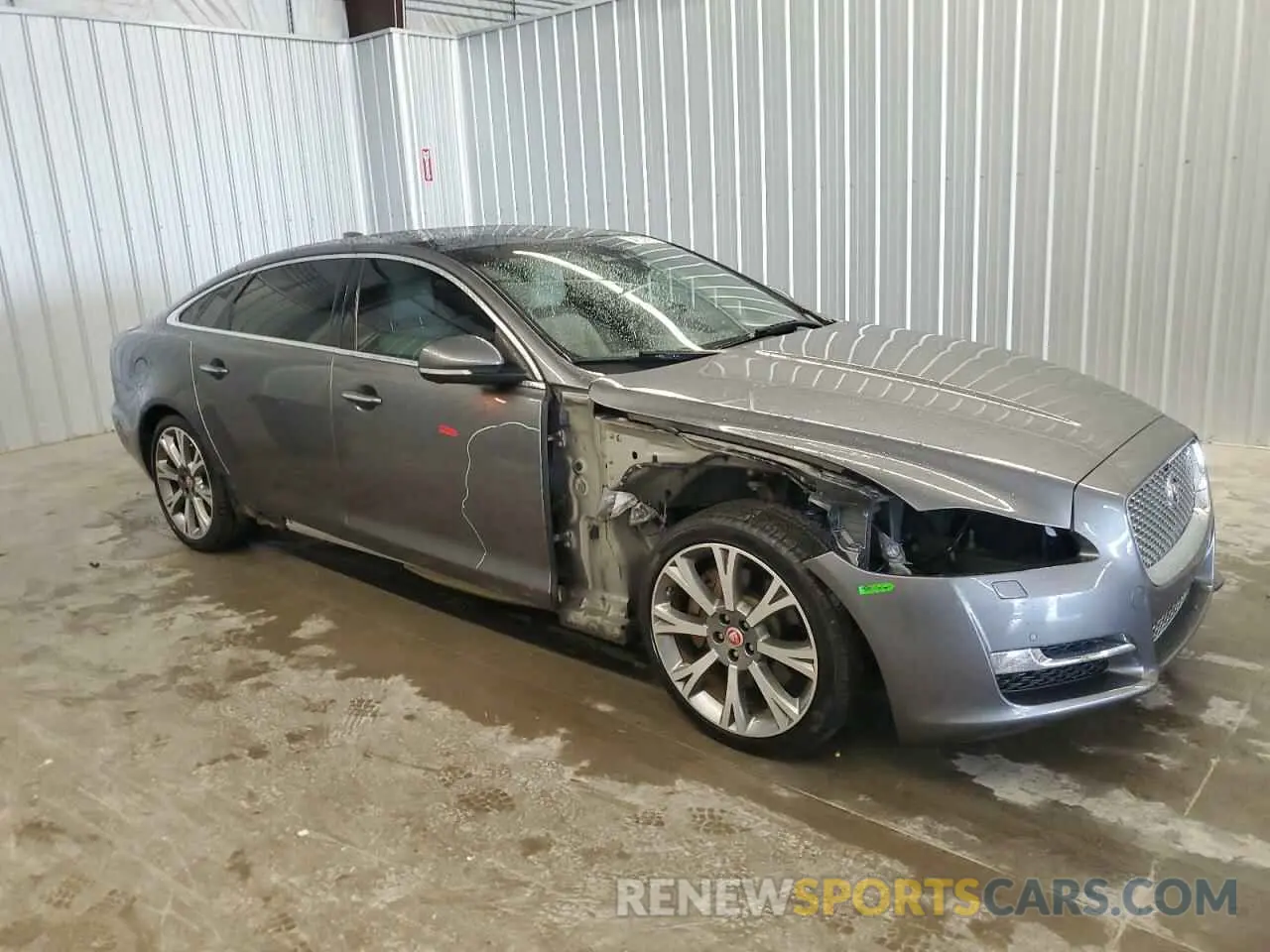 4 Photograph of a damaged car SAJWA2G71K8W19797 JAGUAR XJ 2019