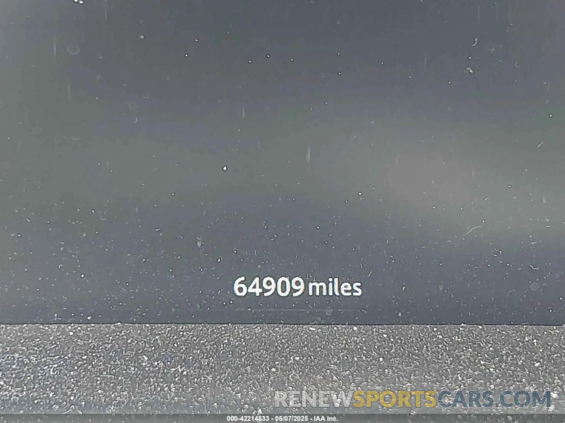 16 Photograph of a damaged car SAJWA2G75K8W19401 JAGUAR XJ 2019