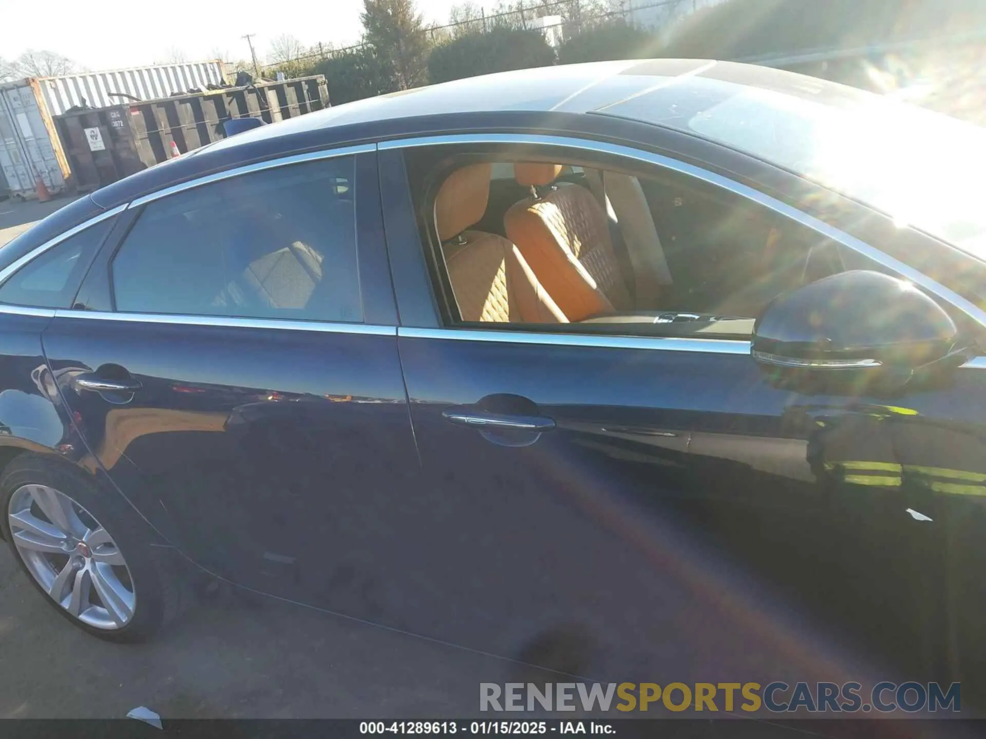 13 Photograph of a damaged car SAJWA2G7XK8W20284 JAGUAR XJ 2019