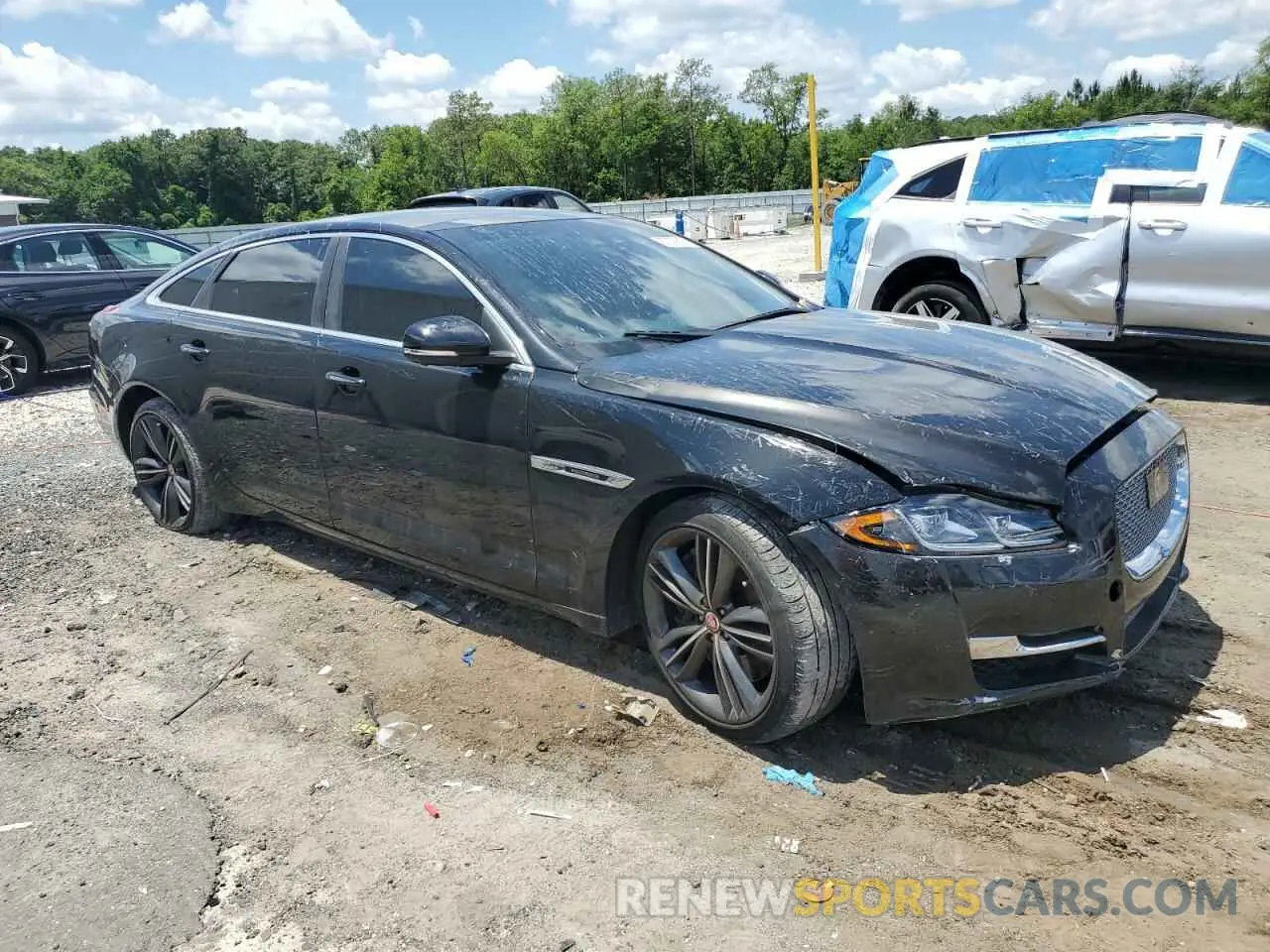 4 Photograph of a damaged car SAJWA2GE4KMW22490 JAGUAR XJ 2019