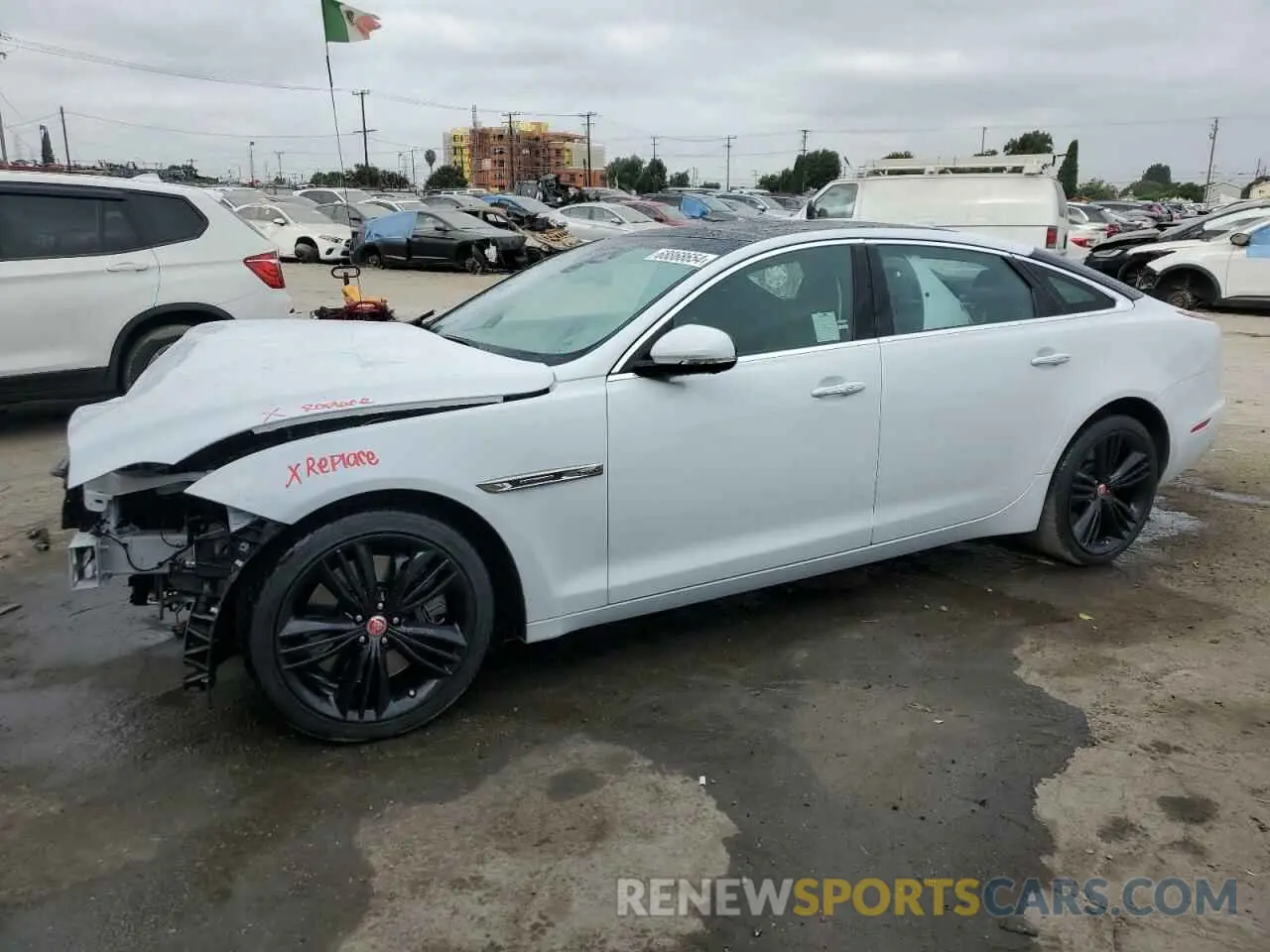 1 Photograph of a damaged car SAJWA2GE7KMW22242 JAGUAR XJ 2019