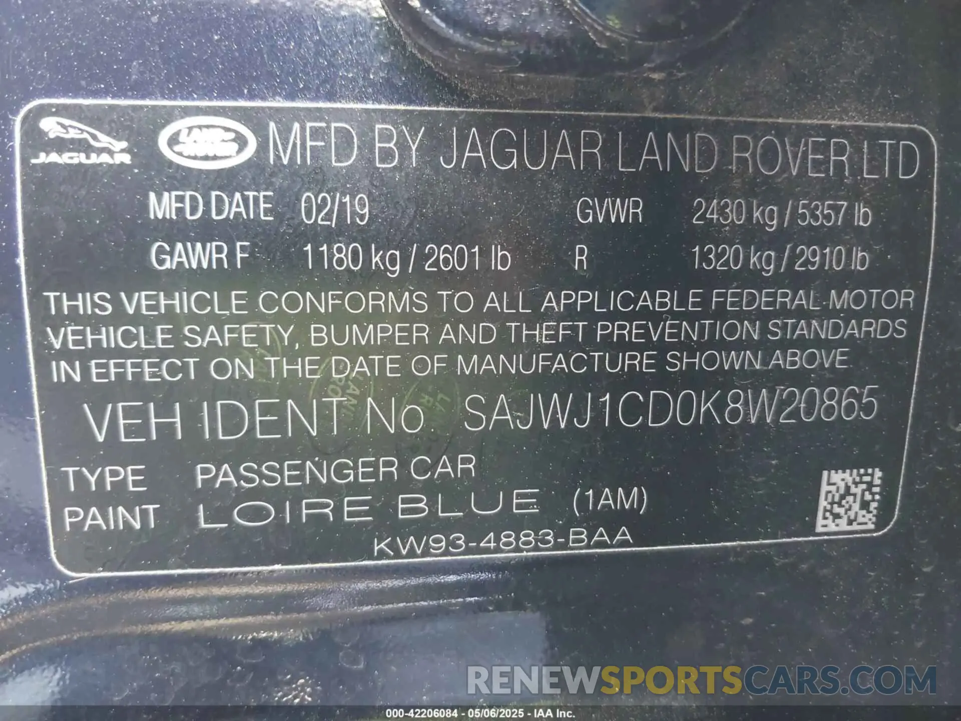 9 Photograph of a damaged car SAJWJ1CD0K8W20865 JAGUAR XJ 2019
