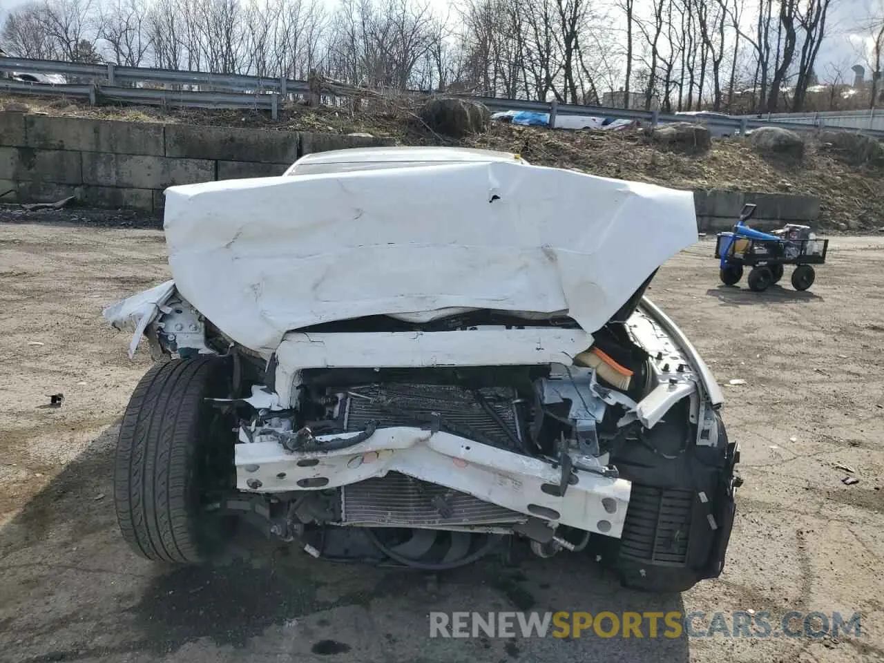5 Photograph of a damaged car SAJWJ1CD5K8W19663 JAGUAR XJ 2019