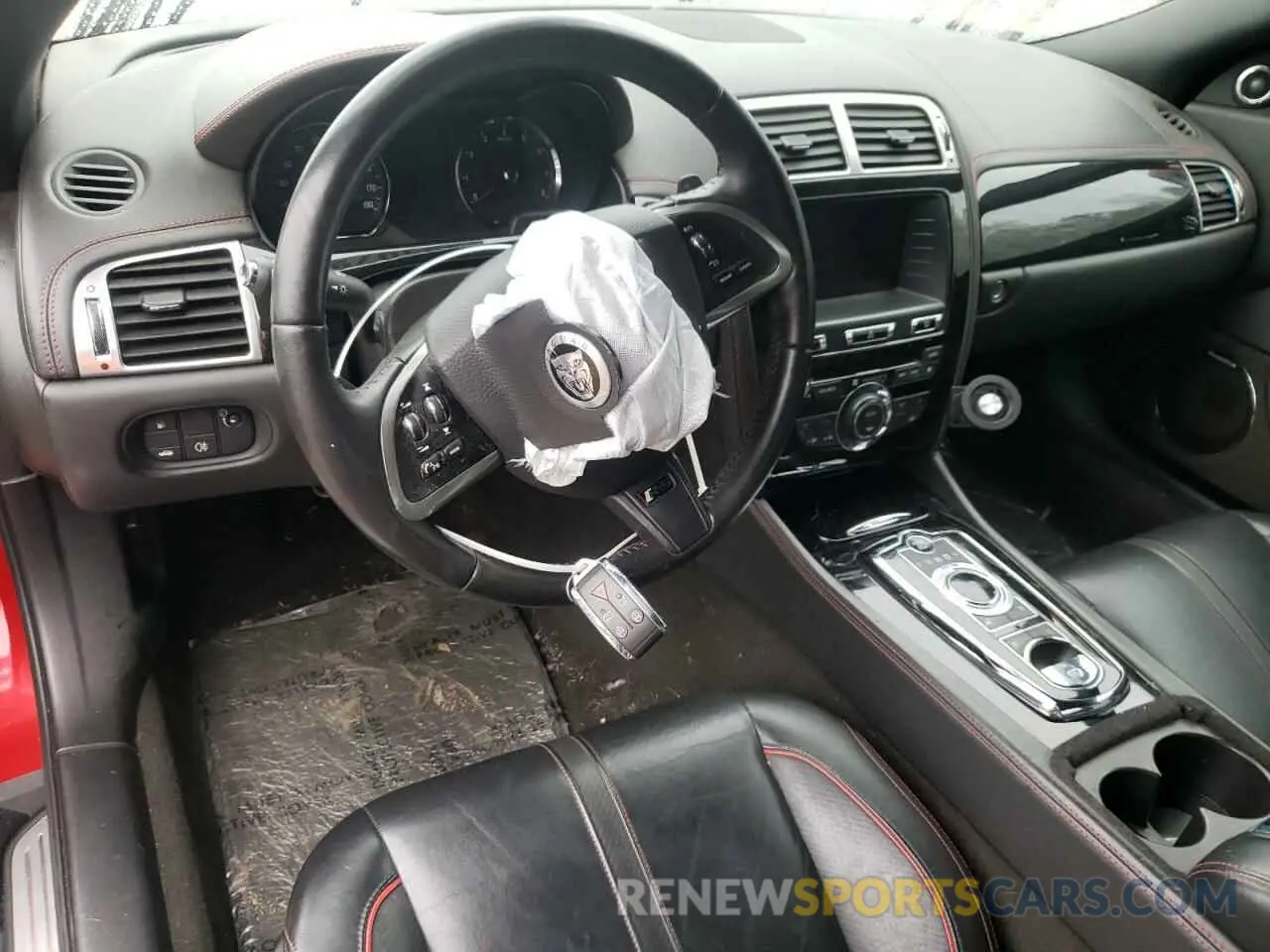 8 Photograph of a damaged car SAJWA4JA2CMB47900 JAGUAR XKR 2012