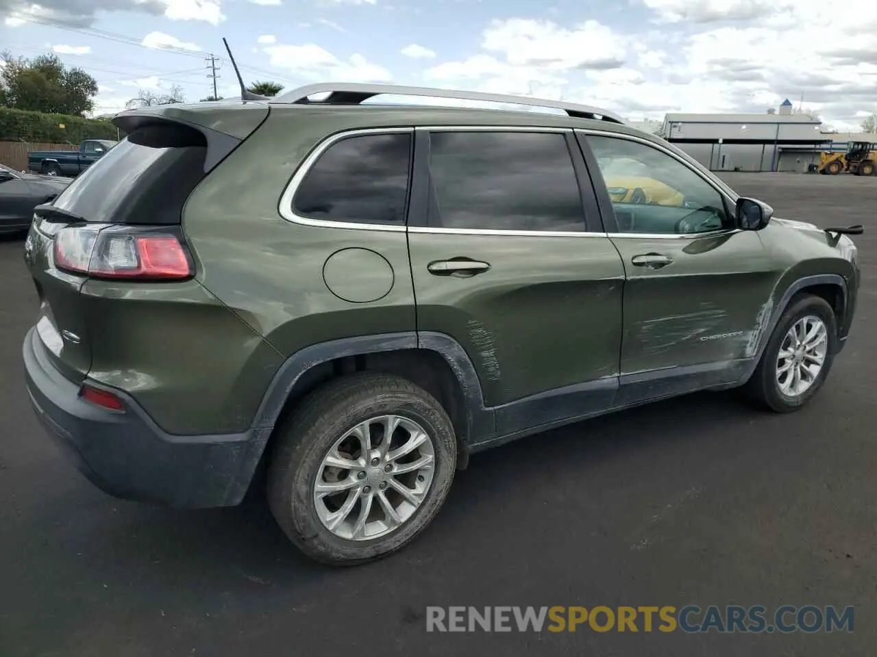 3 Photograph of a damaged car 1C4PJLCB9KD145320 JEEP ALL OTHER 2019