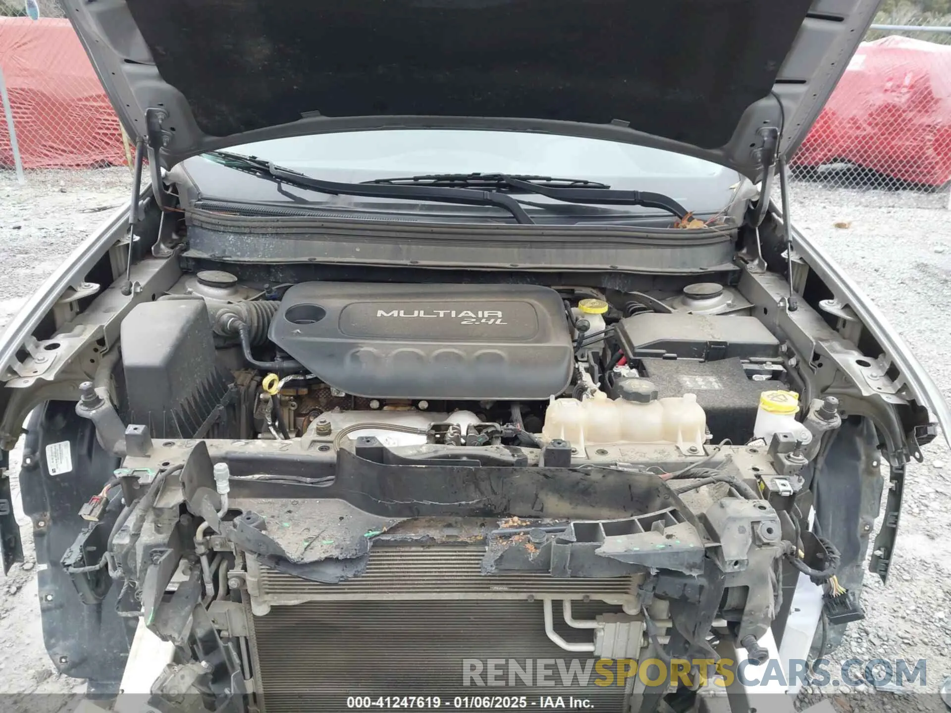10 Photograph of a damaged car 1C4PJLCB0KD171529 JEEP CHEROKEE 2019
