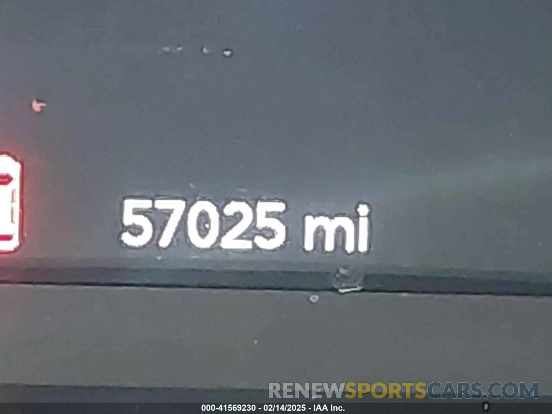 15 Photograph of a damaged car 1C4PJLCB0KD241773 JEEP CHEROKEE 2019