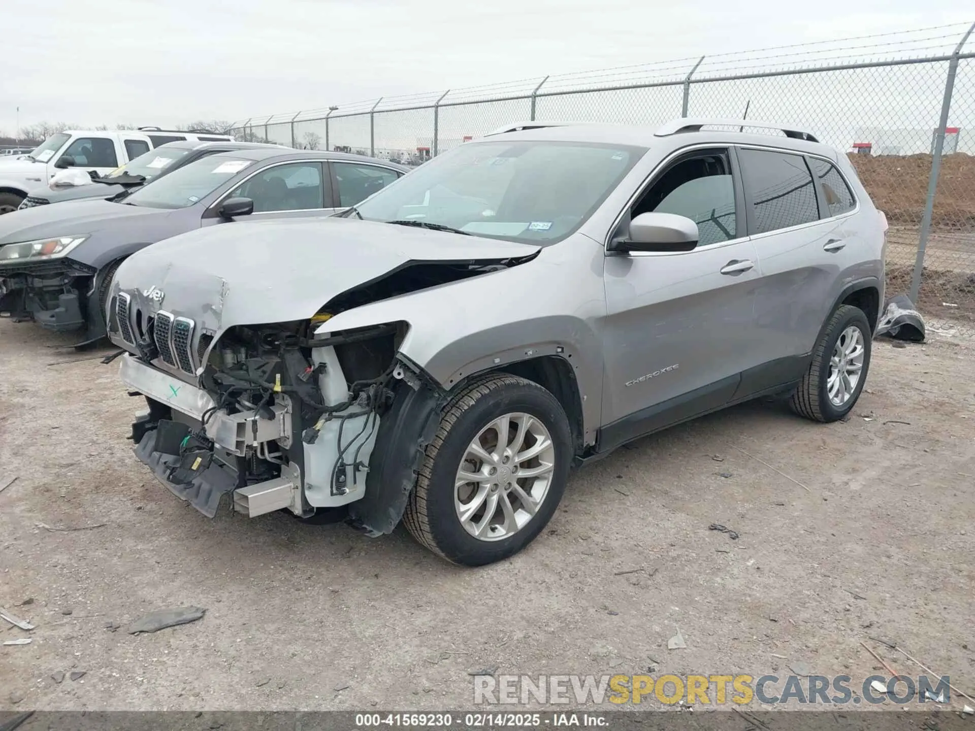 2 Photograph of a damaged car 1C4PJLCB0KD241773 JEEP CHEROKEE 2019
