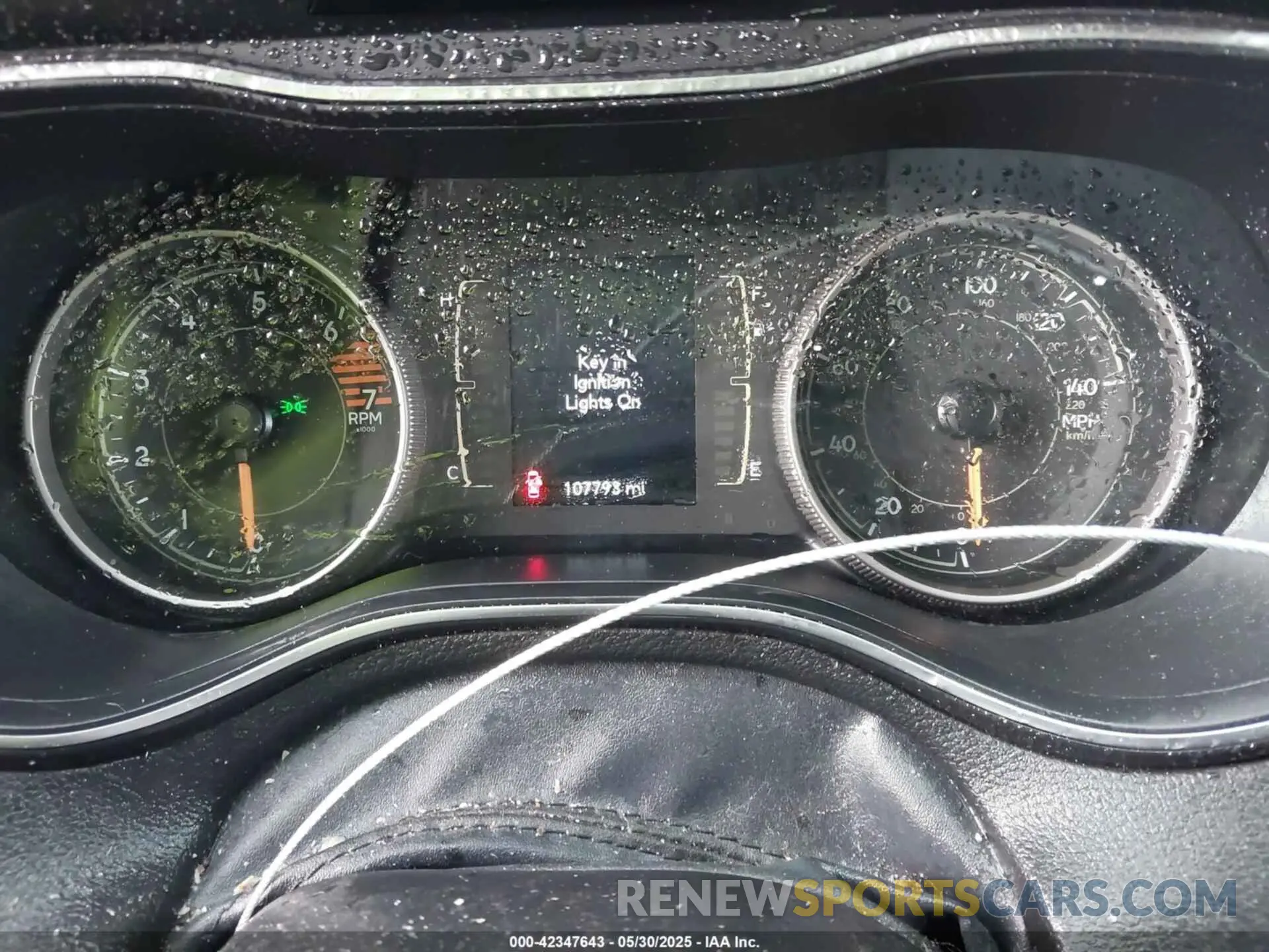 7 Photograph of a damaged car 1C4PJLCB1KD241460 JEEP CHEROKEE 2019