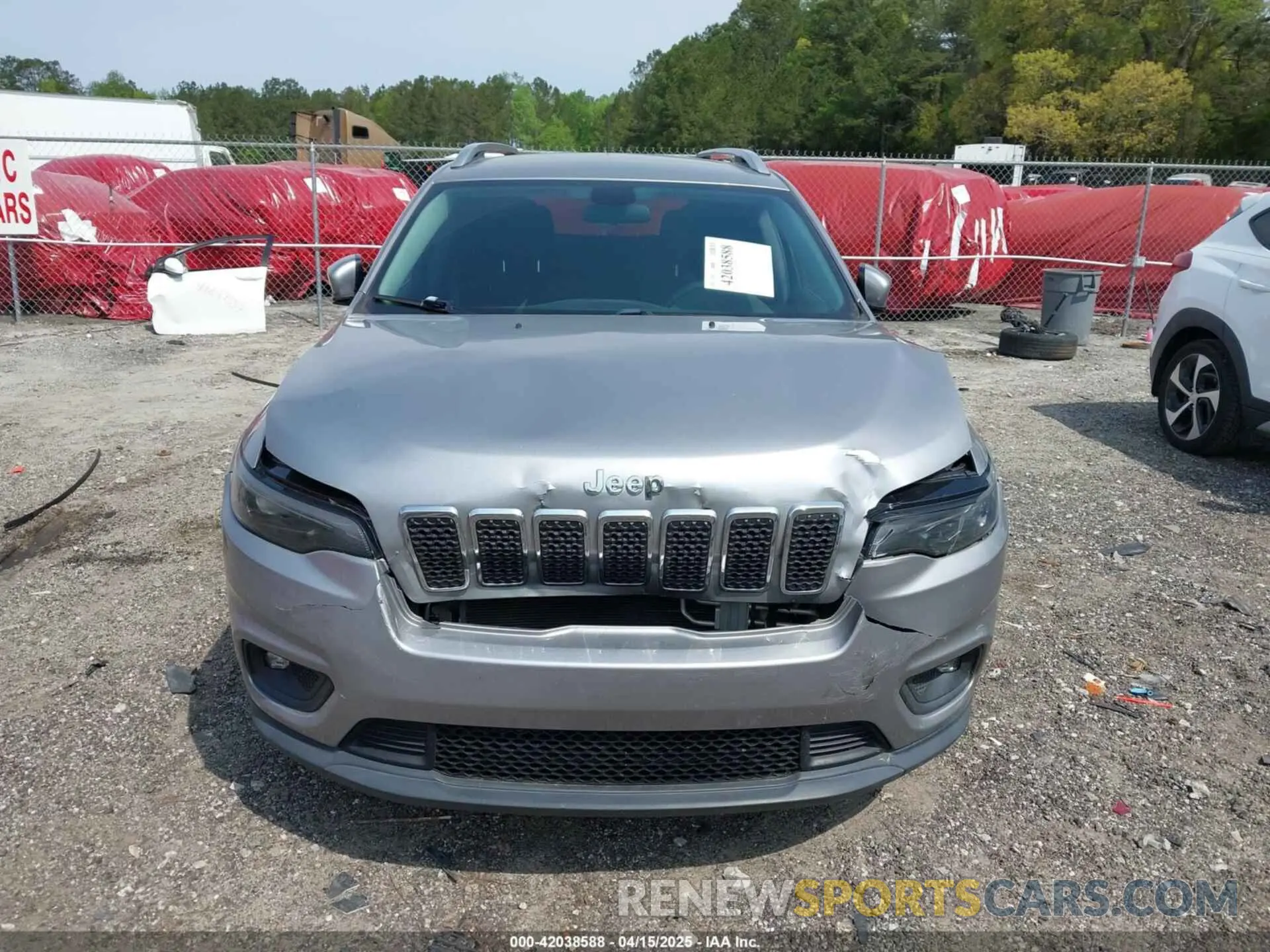12 Photograph of a damaged car 1C4PJLCB1KD373537 JEEP CHEROKEE 2019
