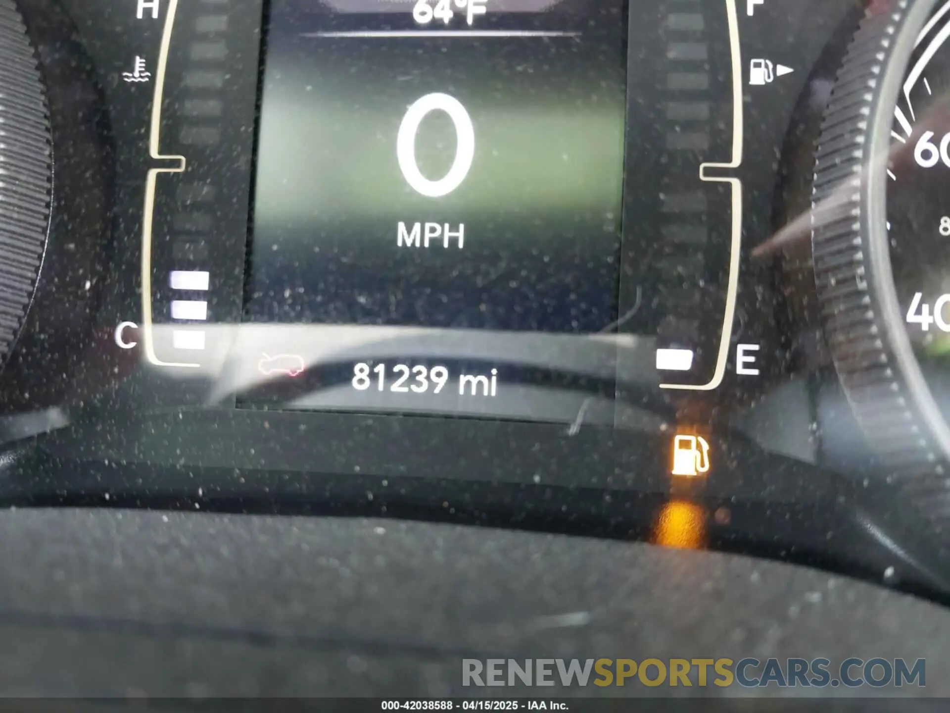 15 Photograph of a damaged car 1C4PJLCB1KD373537 JEEP CHEROKEE 2019
