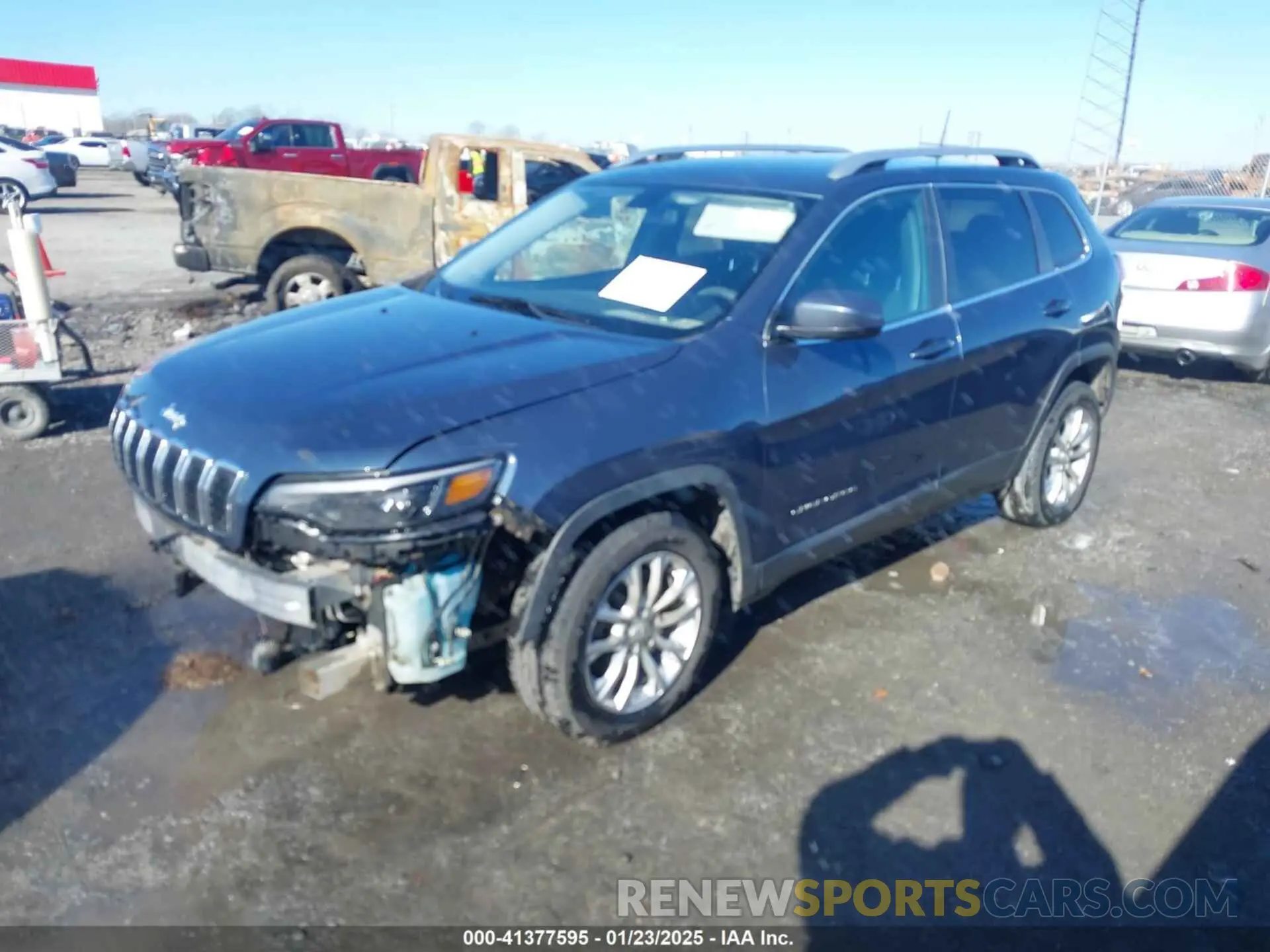 2 Photograph of a damaged car 1C4PJLCB1KD381721 JEEP CHEROKEE 2019