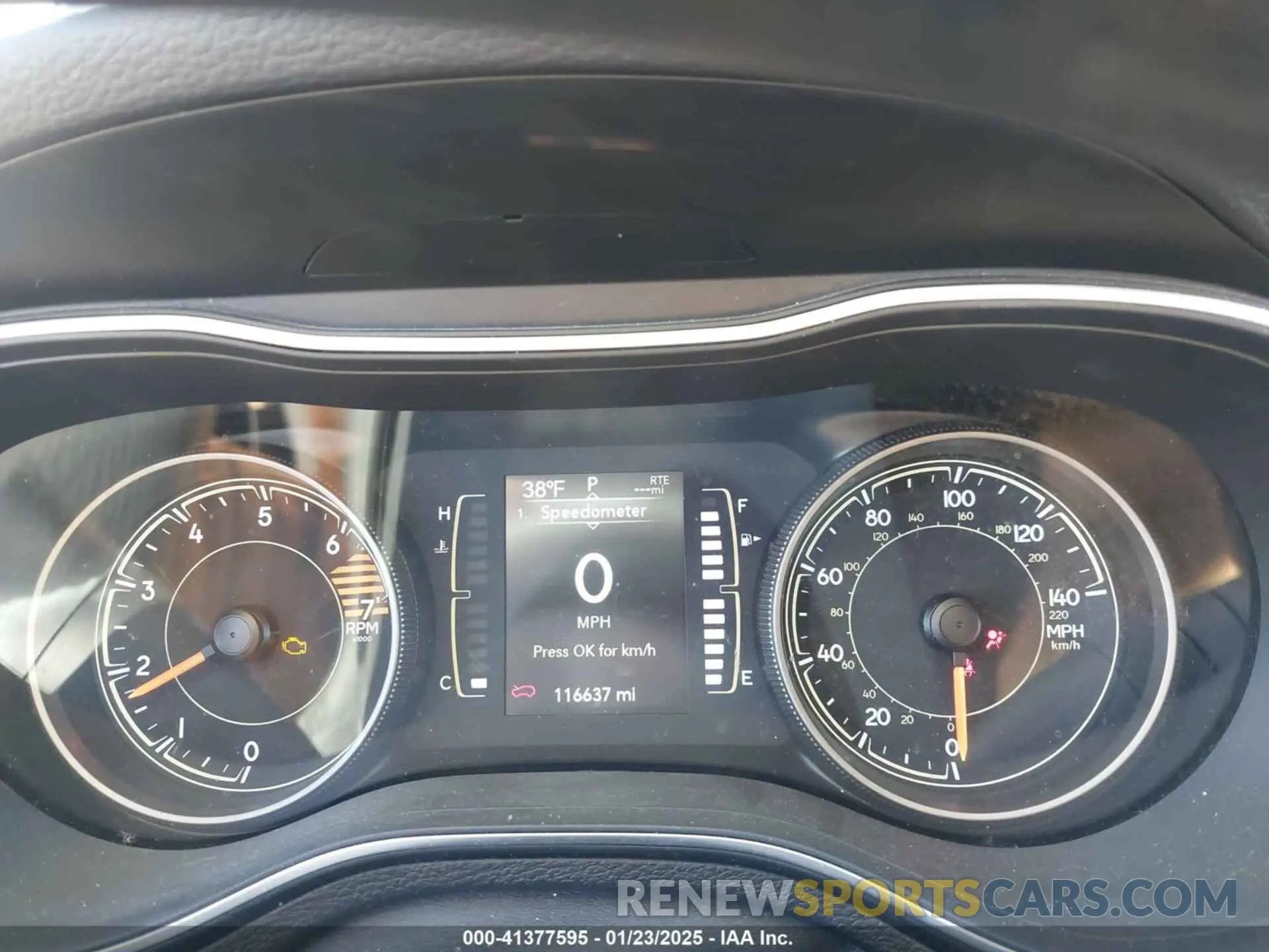 7 Photograph of a damaged car 1C4PJLCB1KD381721 JEEP CHEROKEE 2019