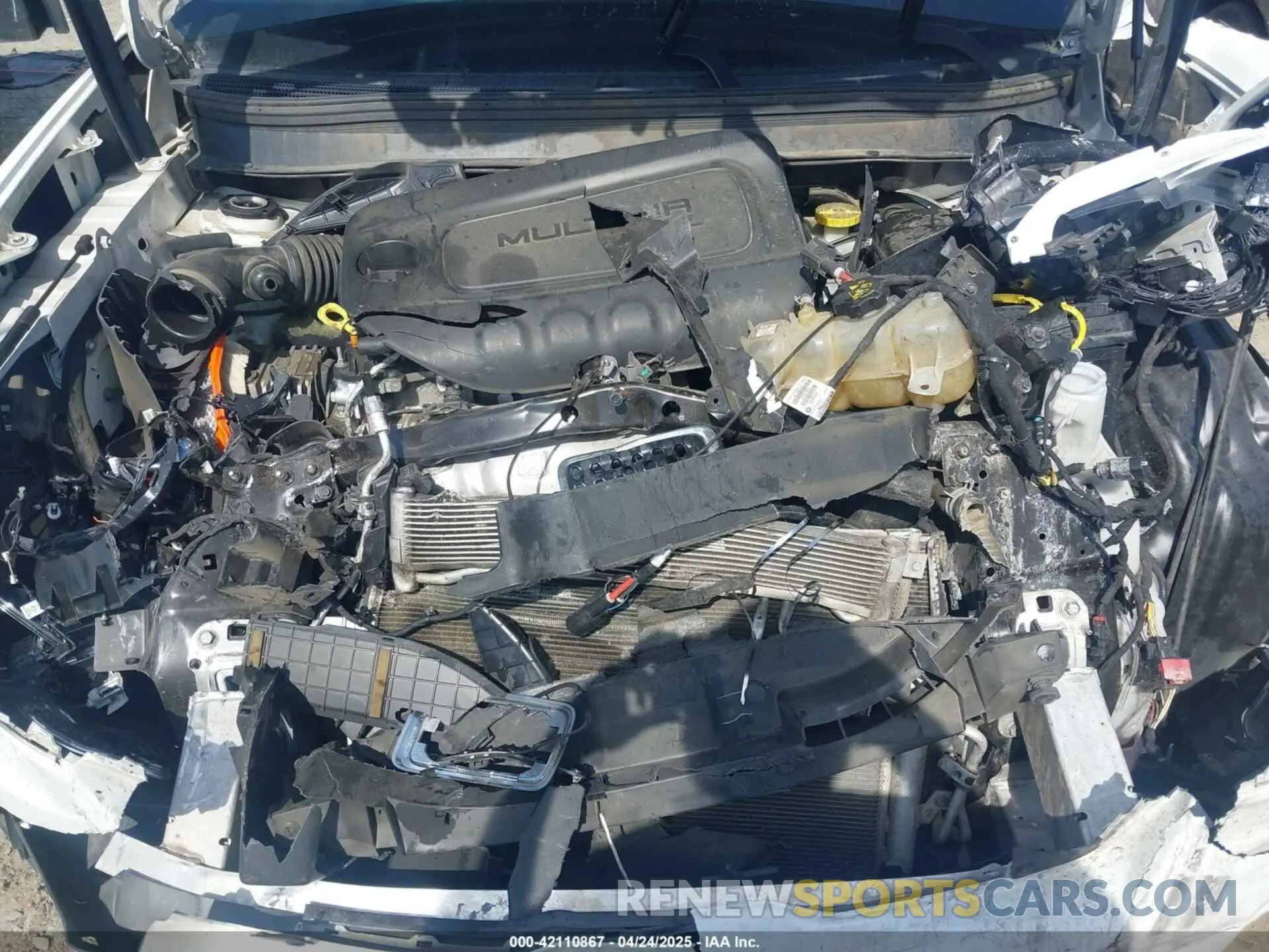 10 Photograph of a damaged car 1C4PJLCB2KD340580 JEEP CHEROKEE 2019