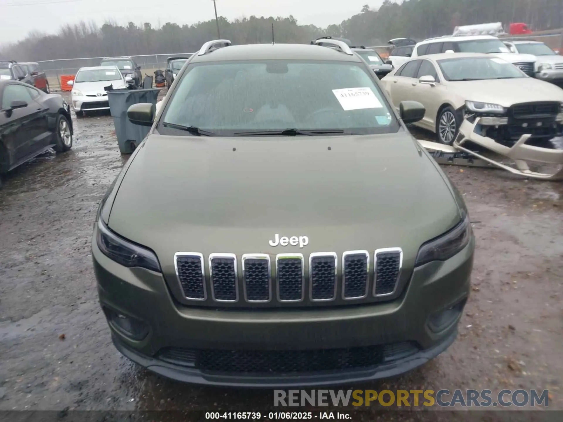 12 Photograph of a damaged car 1C4PJLCB3KD241170 JEEP CHEROKEE 2019