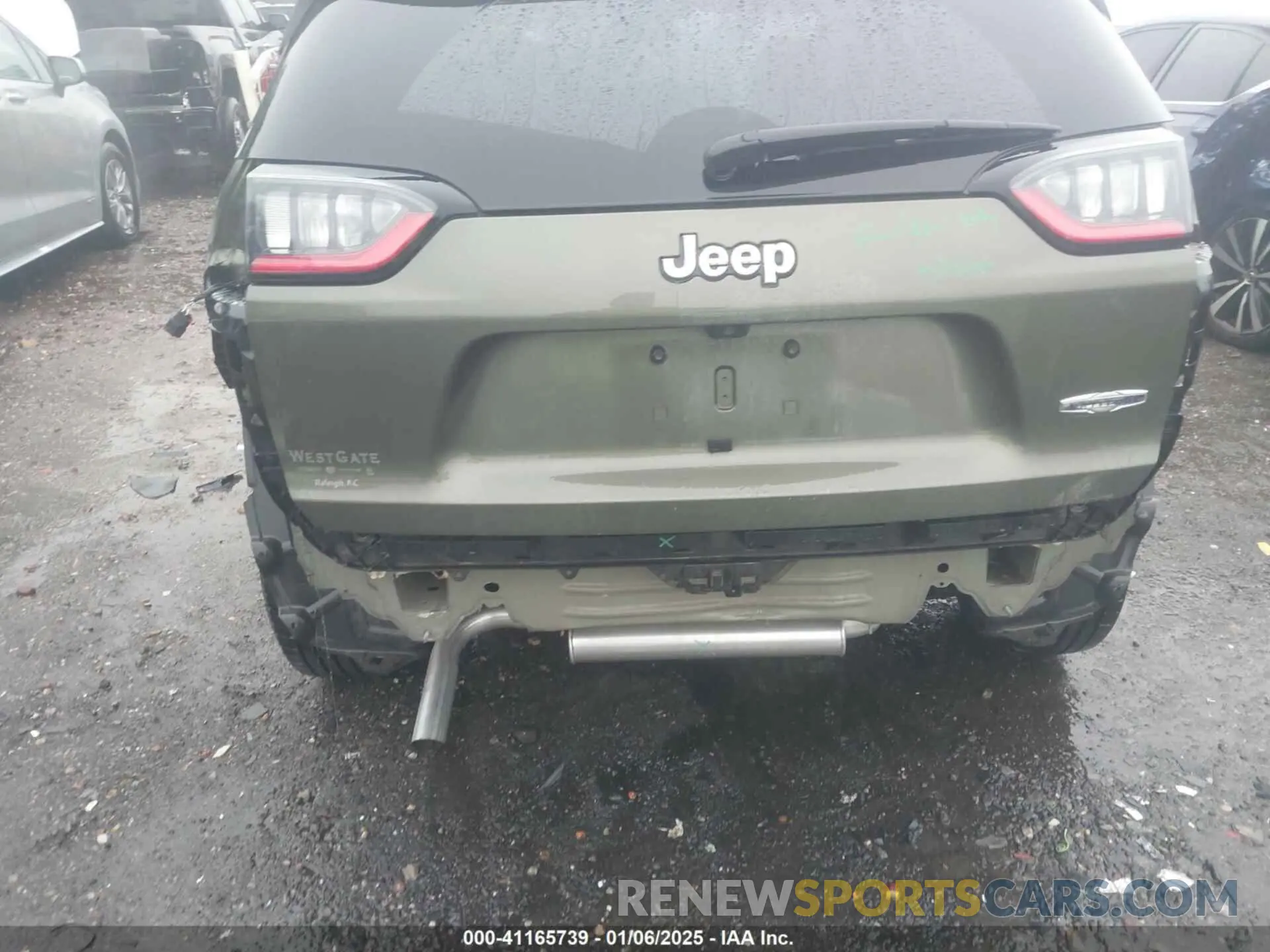 6 Photograph of a damaged car 1C4PJLCB3KD241170 JEEP CHEROKEE 2019