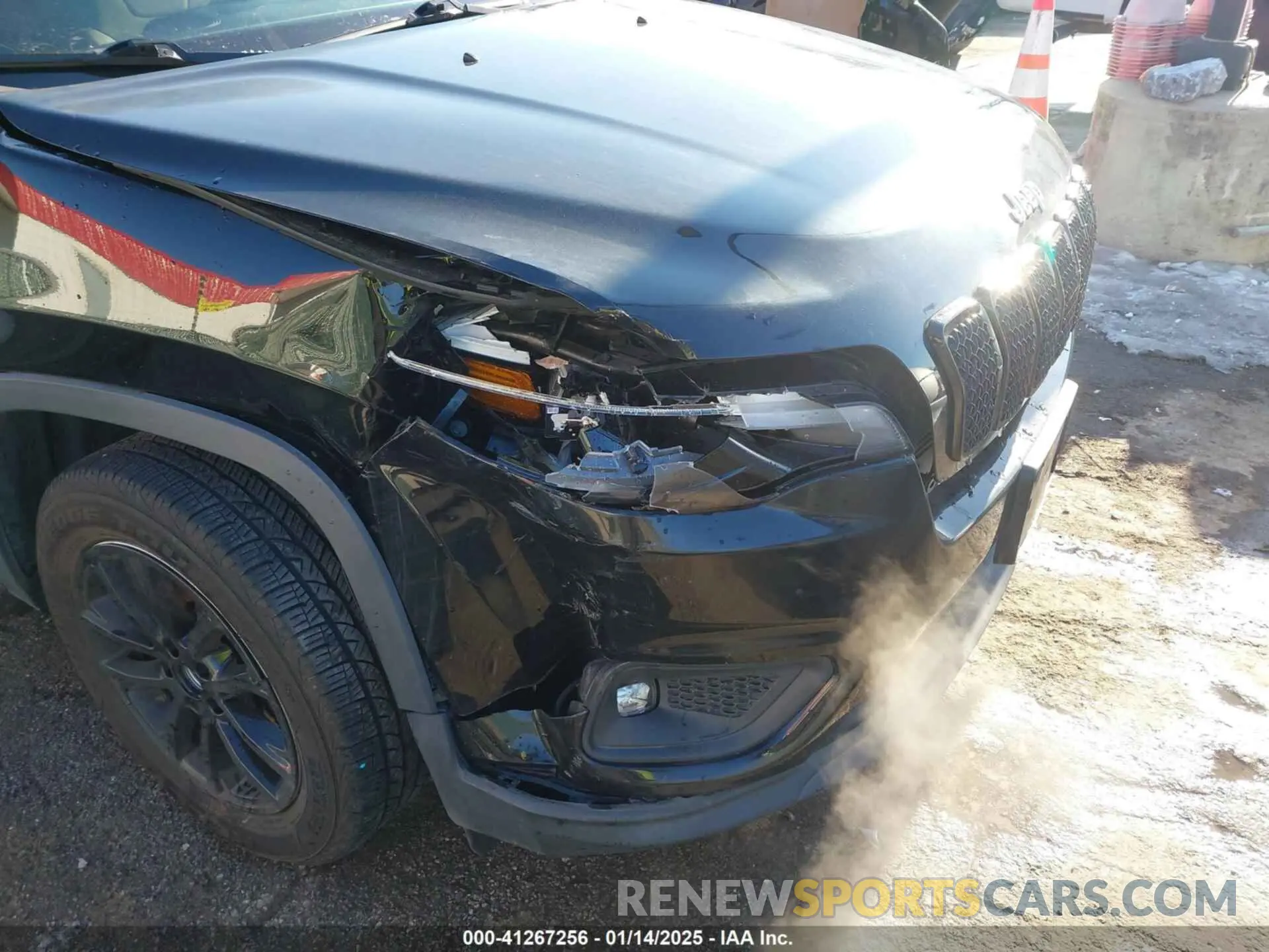 6 Photograph of a damaged car 1C4PJLCB3KD370932 JEEP CHEROKEE 2019