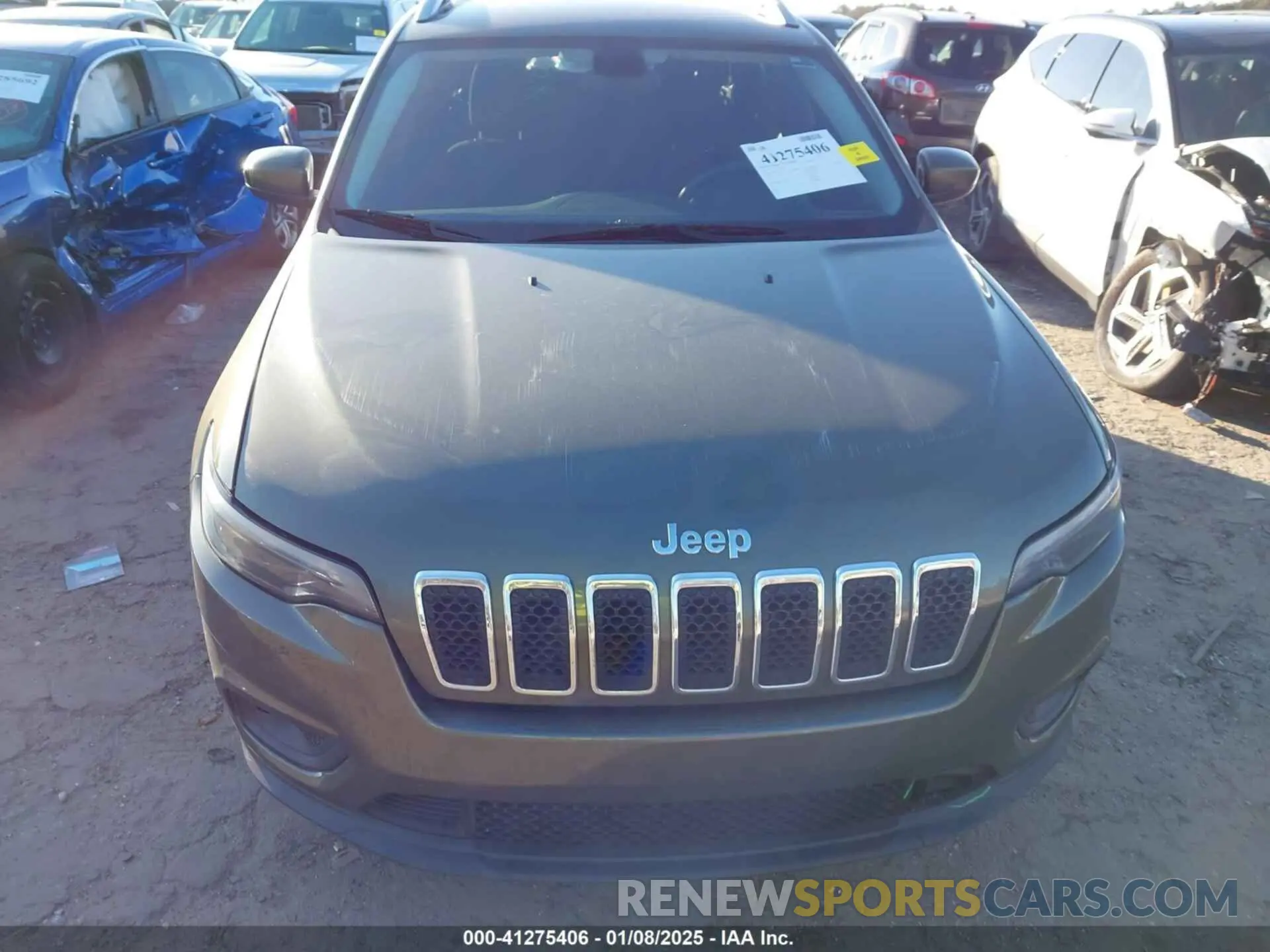 12 Photograph of a damaged car 1C4PJLCB3KD416517 JEEP CHEROKEE 2019