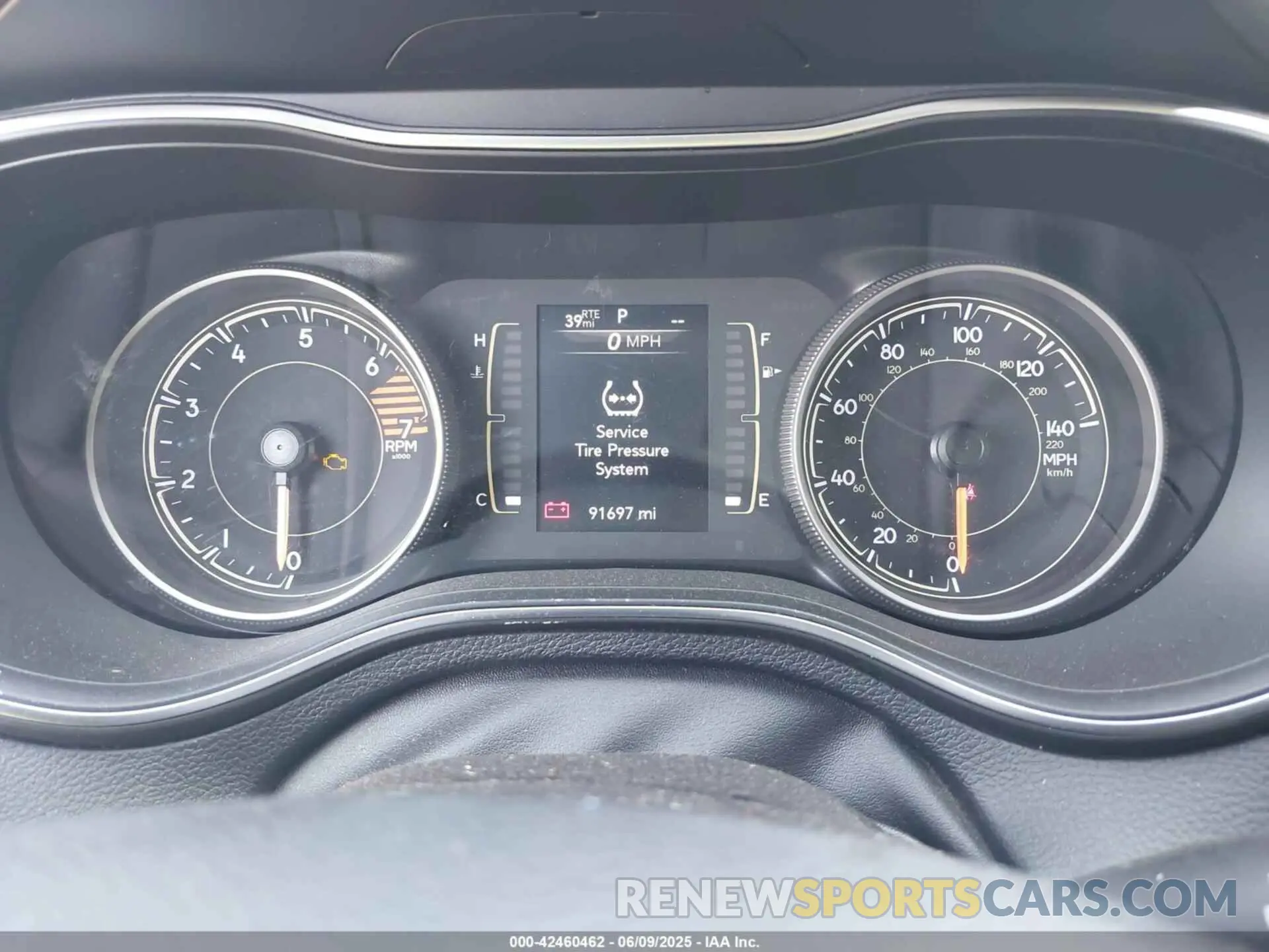 7 Photograph of a damaged car 1C4PJLCB4KD487371 JEEP CHEROKEE 2019