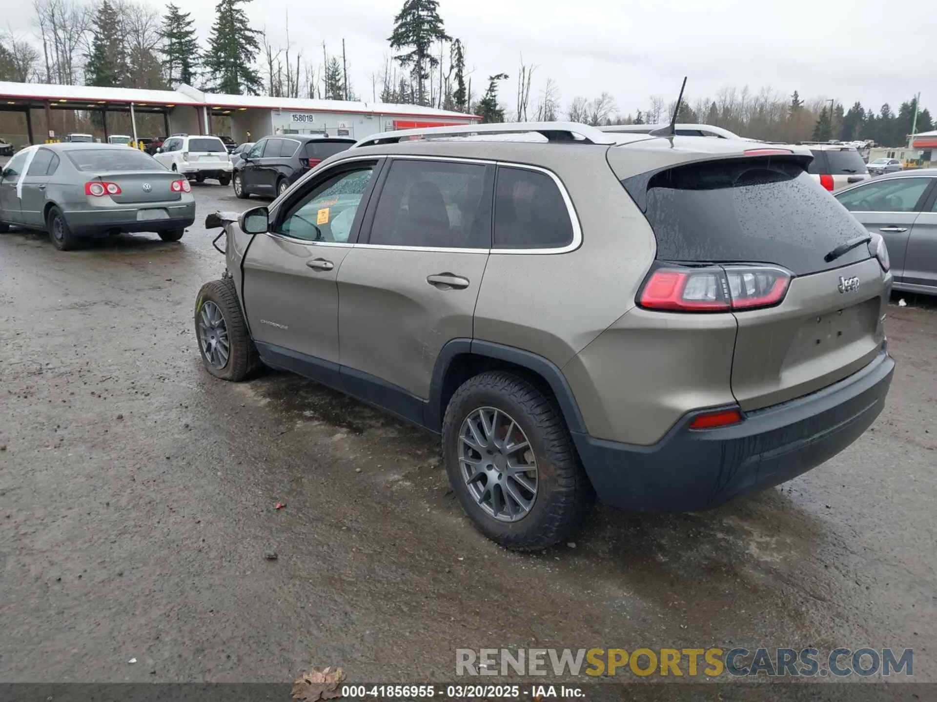 3 Photograph of a damaged car 1C4PJLCB5KD205495 JEEP CHEROKEE 2019