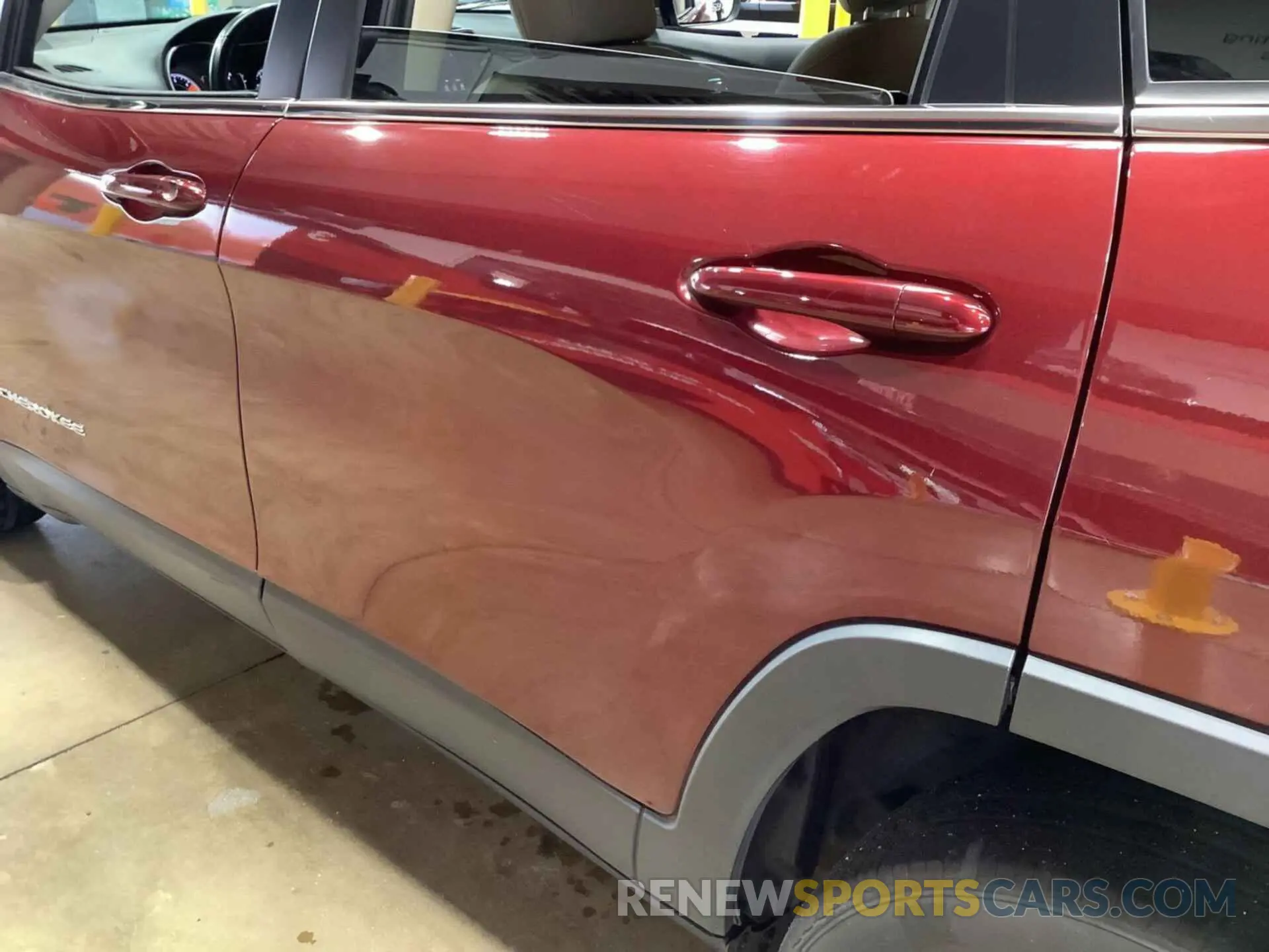 13 Photograph of a damaged car 1C4PJLCB5KD448126 JEEP CHEROKEE 2019