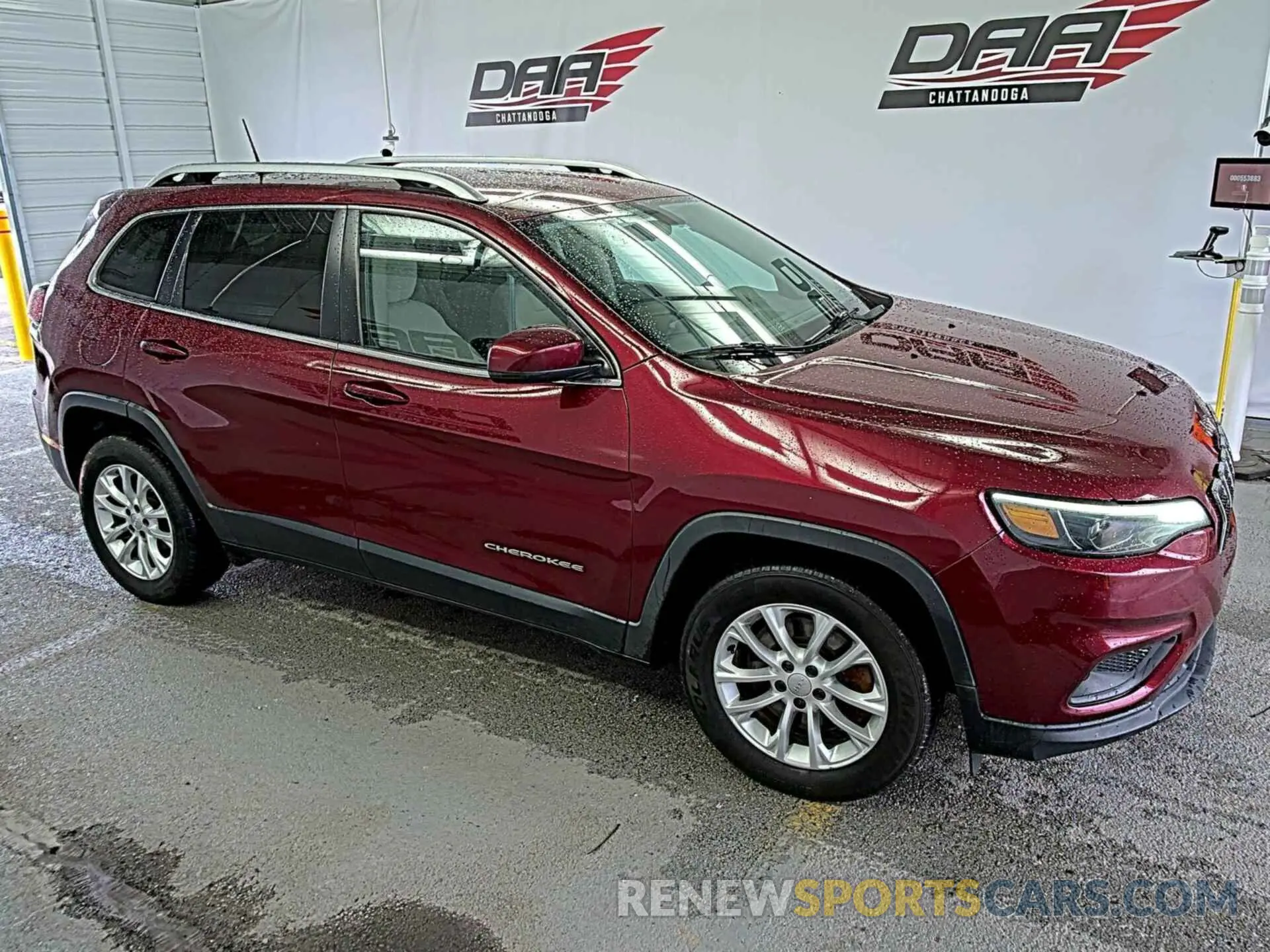 46 Photograph of a damaged car 1C4PJLCB5KD448126 JEEP CHEROKEE 2019