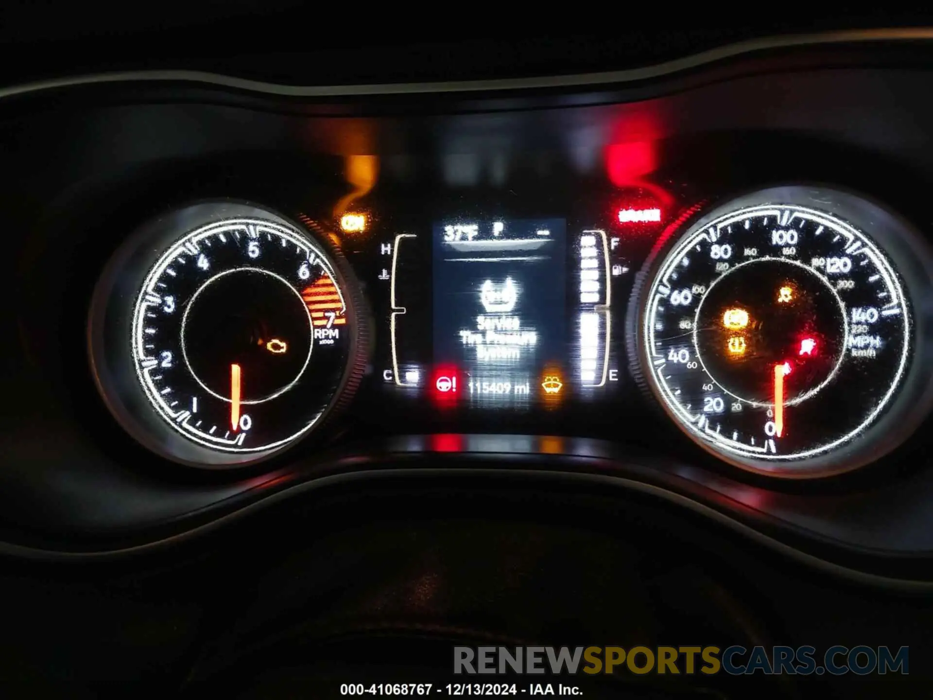 7 Photograph of a damaged car 1C4PJLCB6KD171244 JEEP CHEROKEE 2019