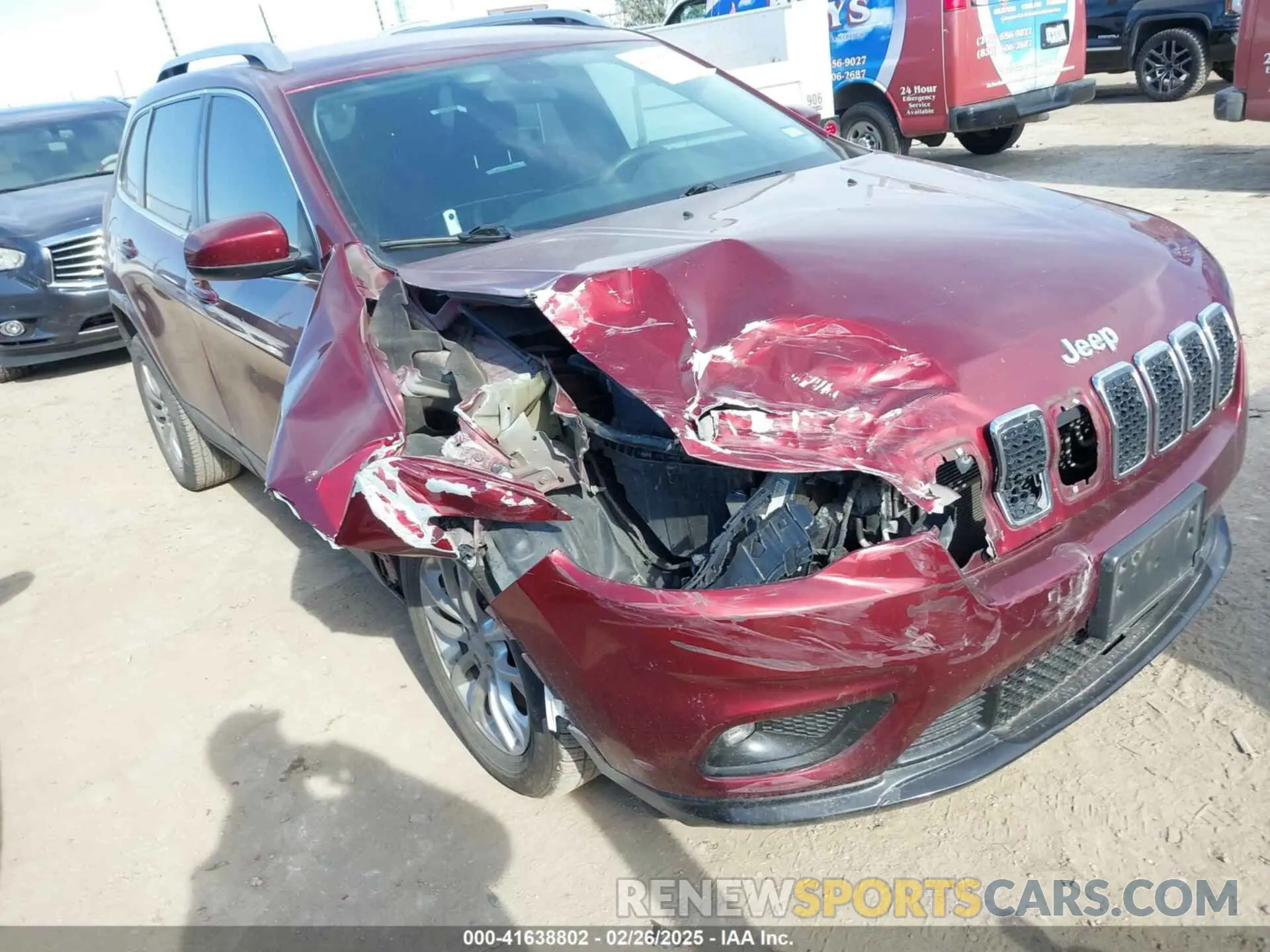6 Photograph of a damaged car 1C4PJLCB6KD240787 JEEP CHEROKEE 2019