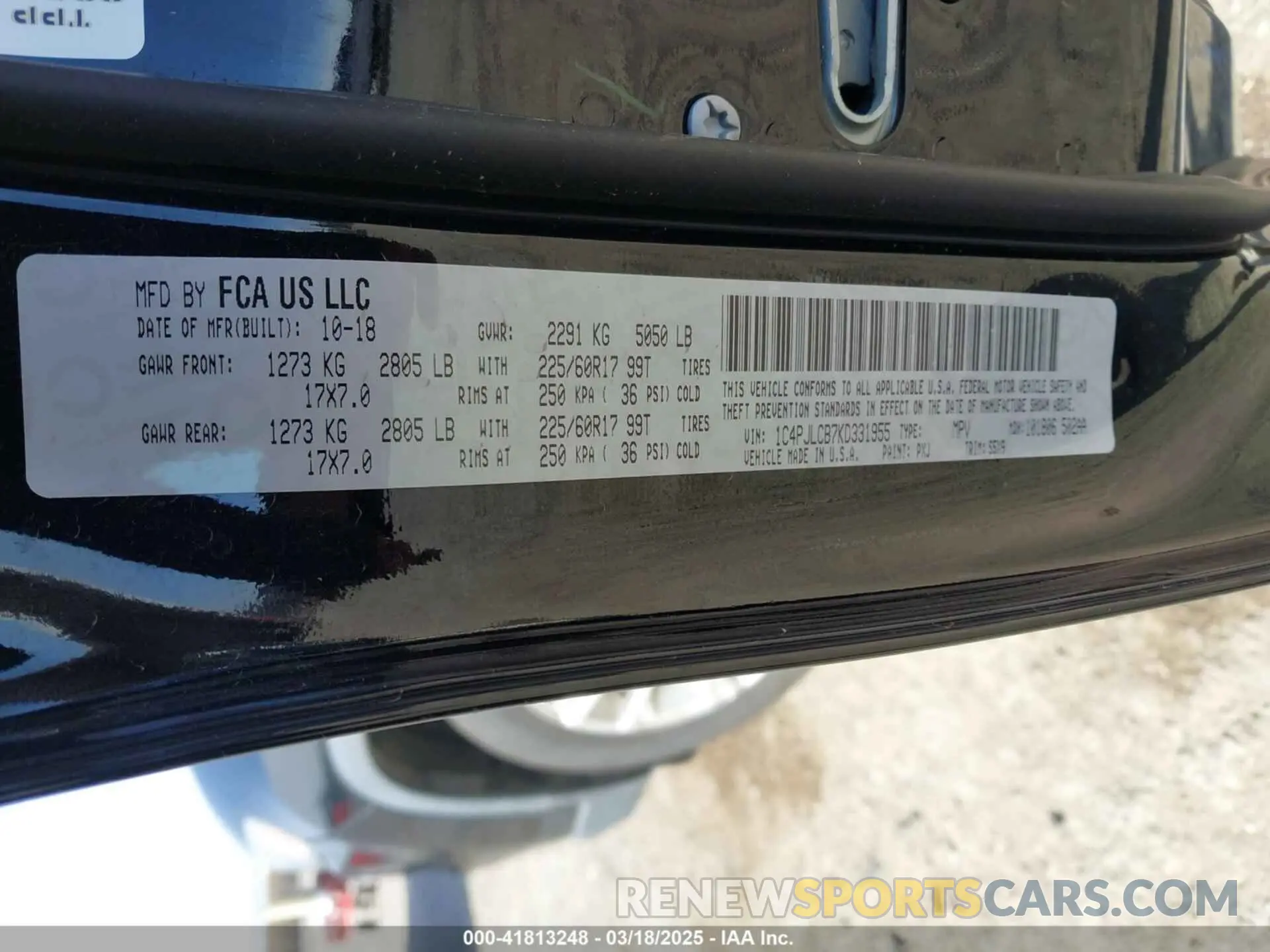9 Photograph of a damaged car 1C4PJLCB7KD331955 JEEP CHEROKEE 2019