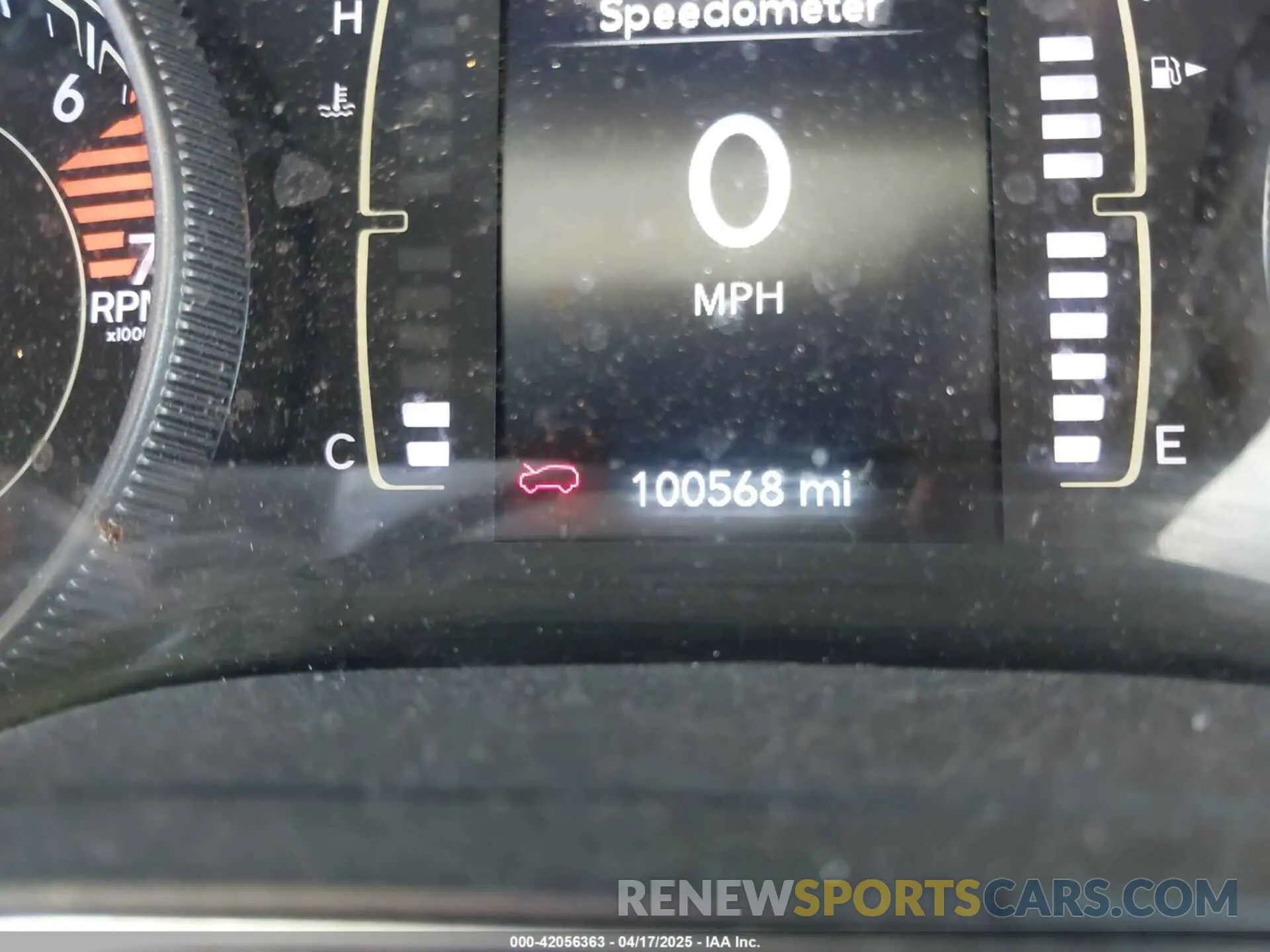 15 Photograph of a damaged car 1C4PJLCBXKD381863 JEEP CHEROKEE 2019