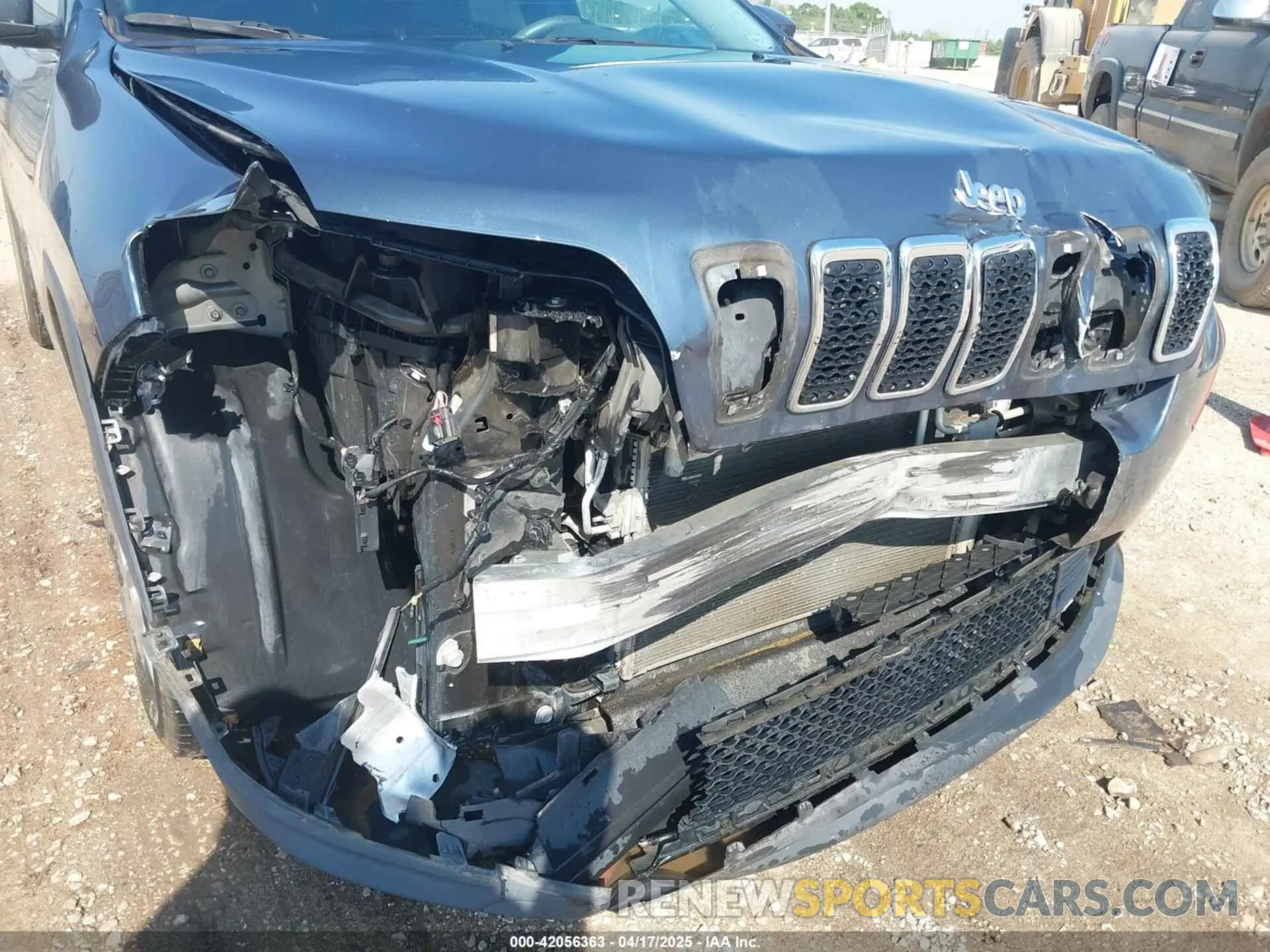 6 Photograph of a damaged car 1C4PJLCBXKD381863 JEEP CHEROKEE 2019