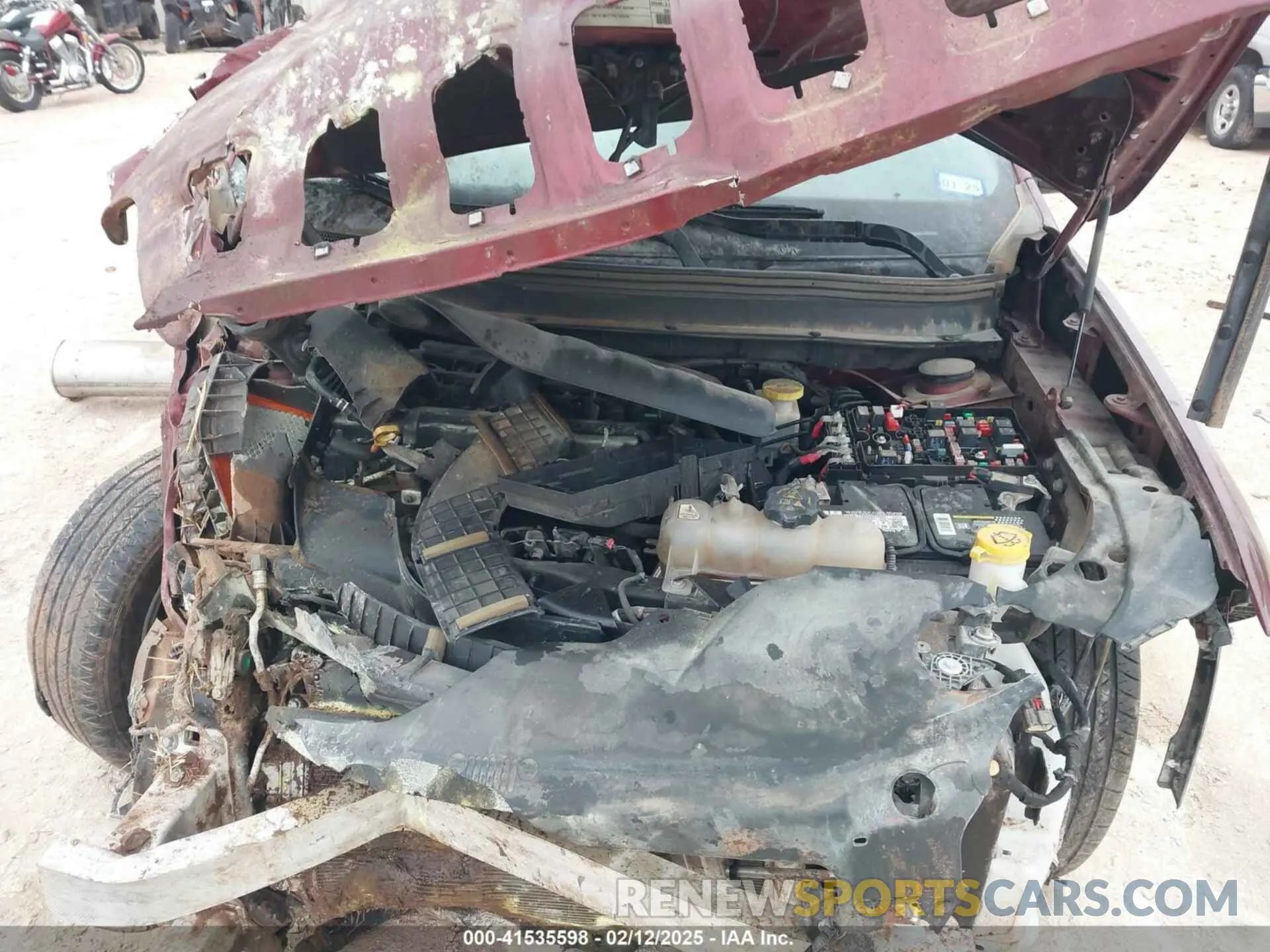 10 Photograph of a damaged car 1C4PJLCBXKD403814 JEEP CHEROKEE 2019