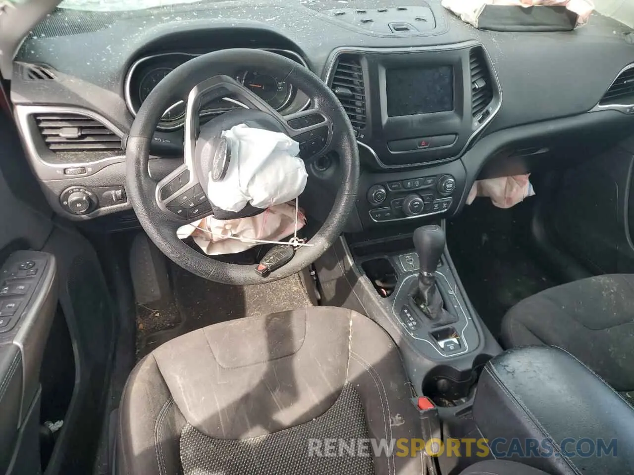 8 Photograph of a damaged car 1C4PJLCBXKD406180 JEEP CHEROKEE 2019
