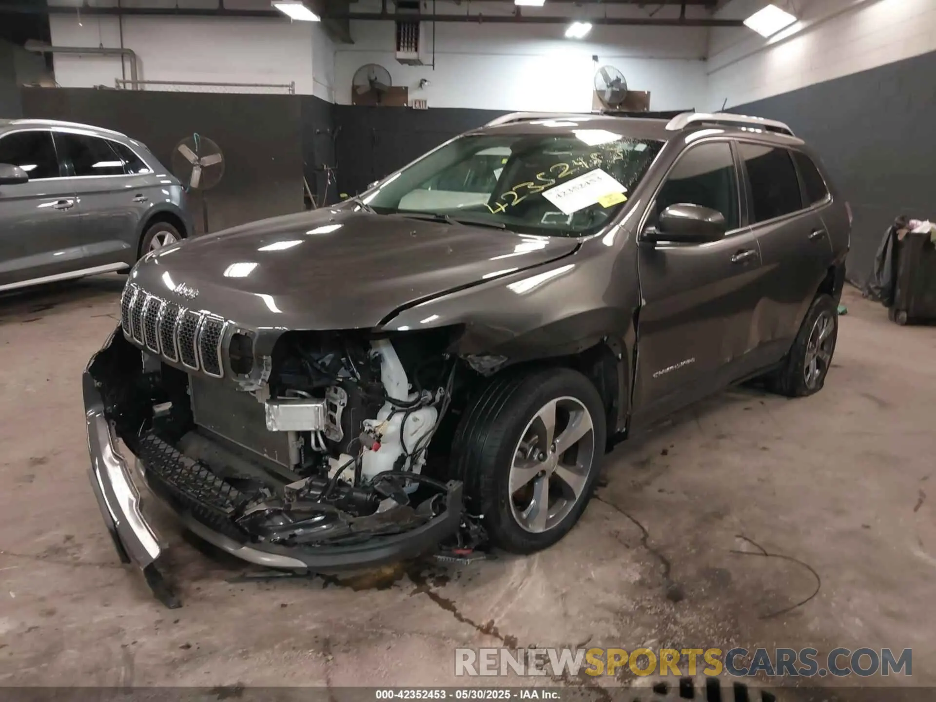 6 Photograph of a damaged car 1C4PJLDB0KD427571 JEEP CHEROKEE 2019