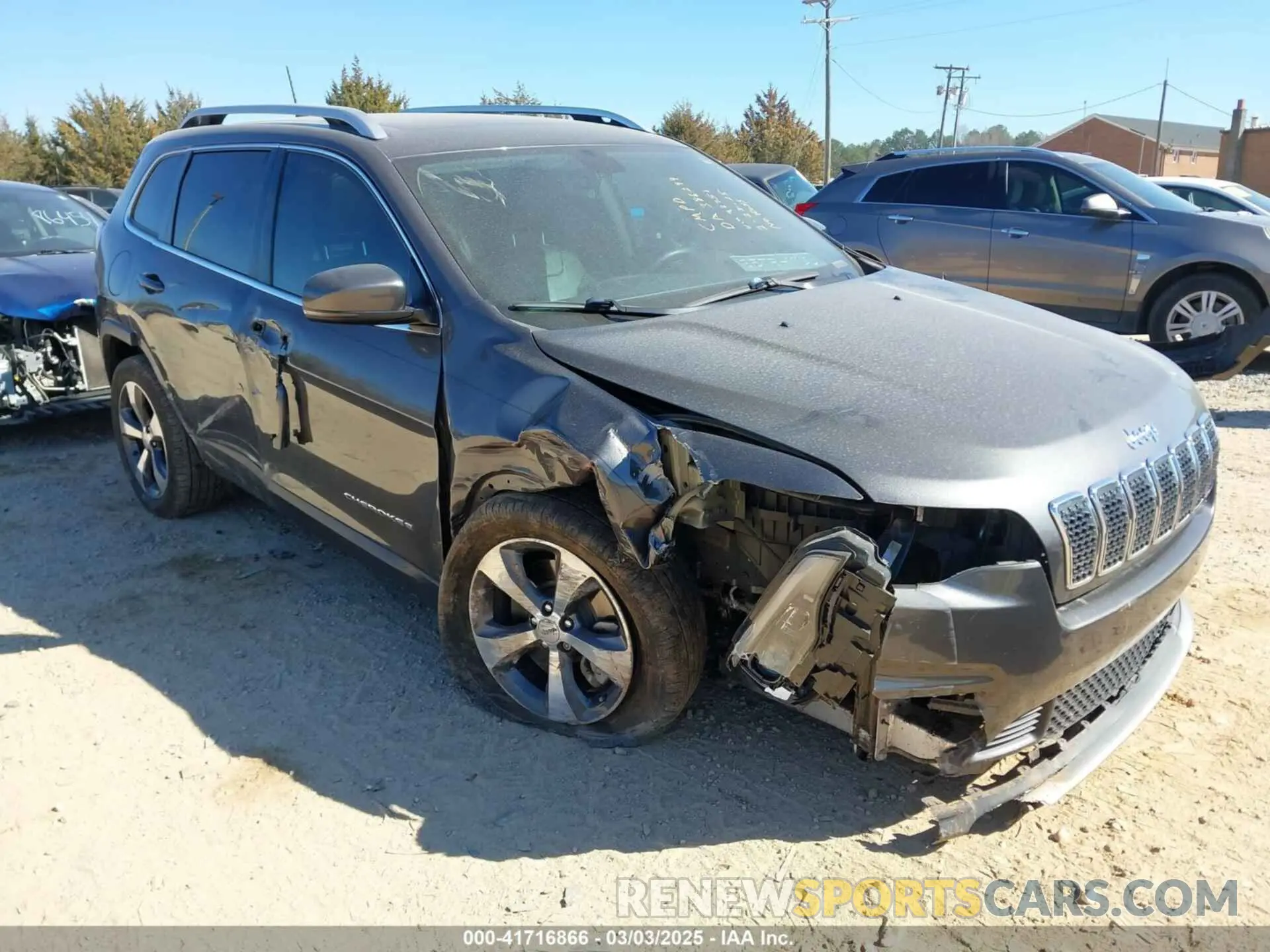 6 Photograph of a damaged car 1C4PJLDB1KD392751 JEEP CHEROKEE 2019