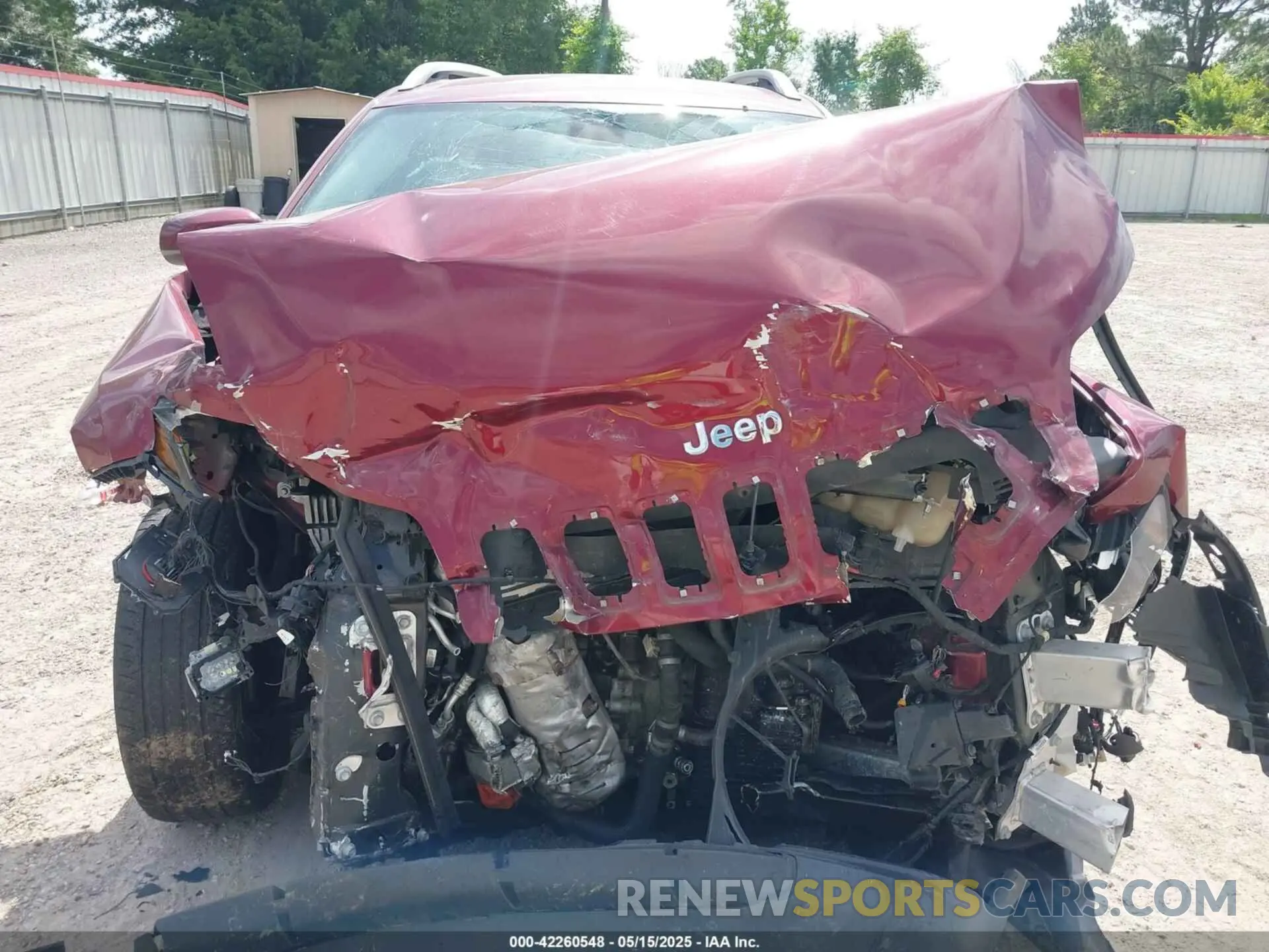 13 Photograph of a damaged car 1C4PJLDB1KD443567 JEEP CHEROKEE 2019