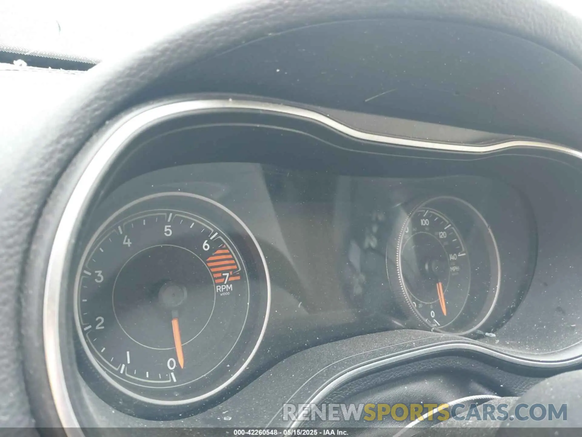 16 Photograph of a damaged car 1C4PJLDB1KD443567 JEEP CHEROKEE 2019