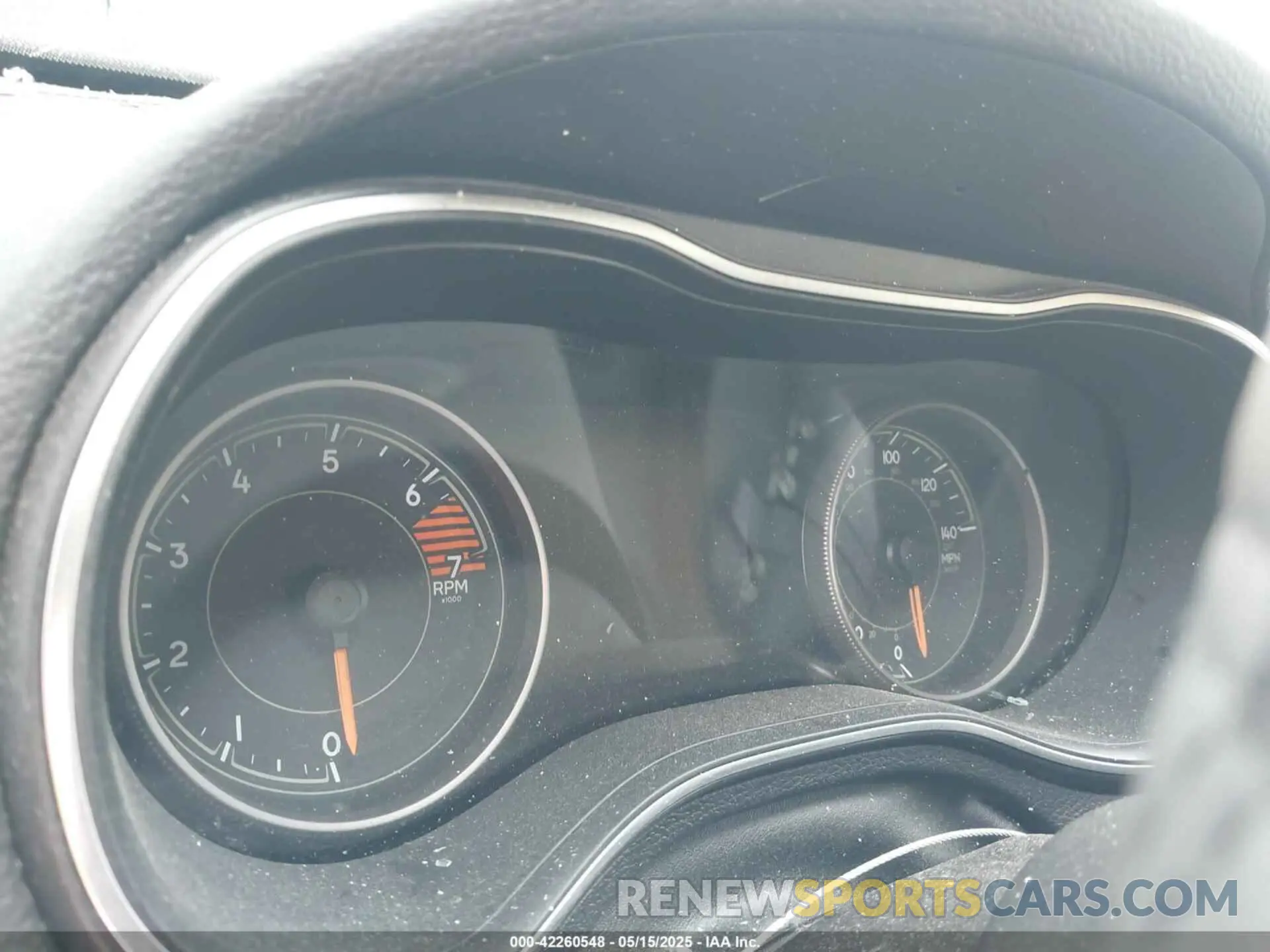 7 Photograph of a damaged car 1C4PJLDB1KD443567 JEEP CHEROKEE 2019
